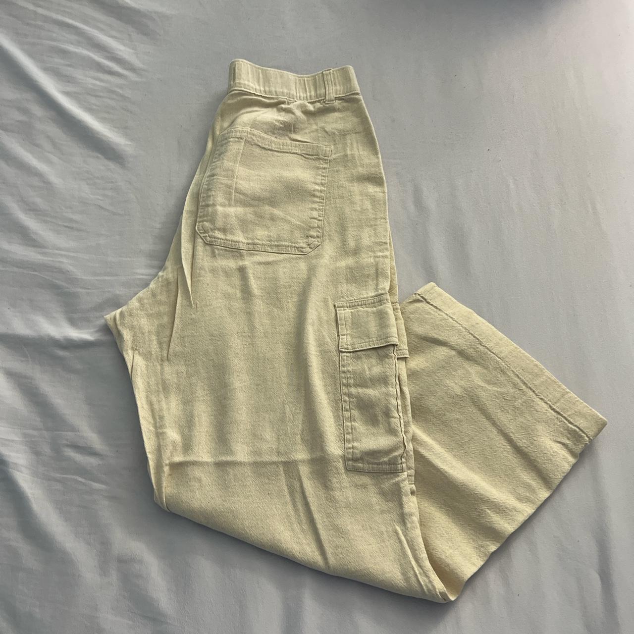 Hollister Linen Cargo Pants #linen #basic #vacation - Depop