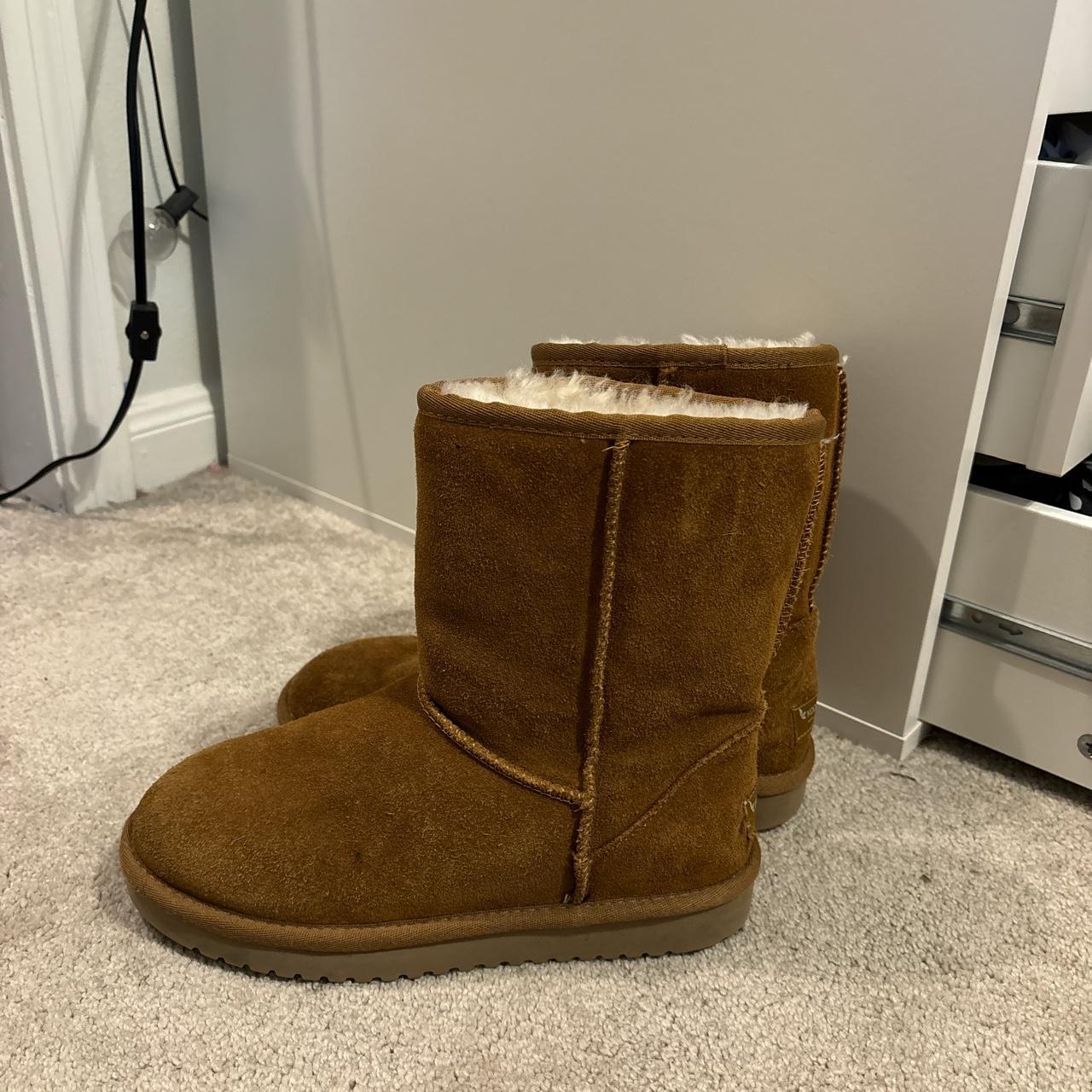 Ugg khaki brown color boots fluffy inside - Depop