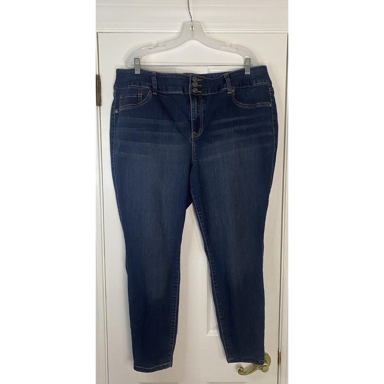 Torrid Denim Women's Stretch Jeggings Pants Medium - Depop