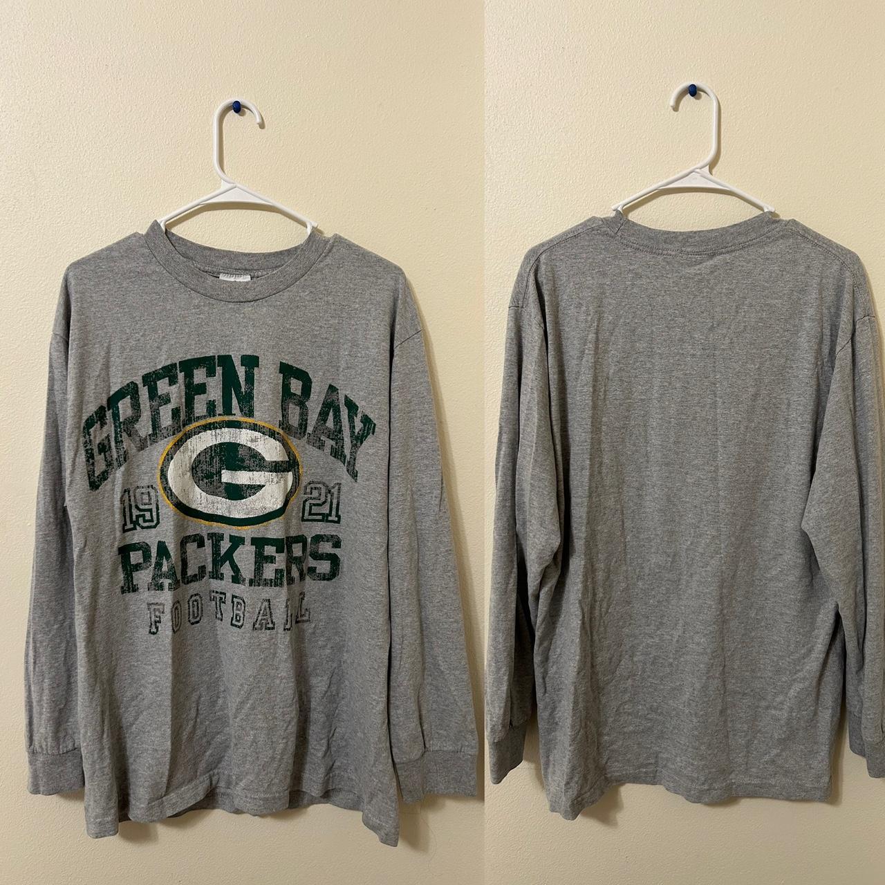 Green Bay Packers Long Sleeve T-Shirt • Size: - Depop