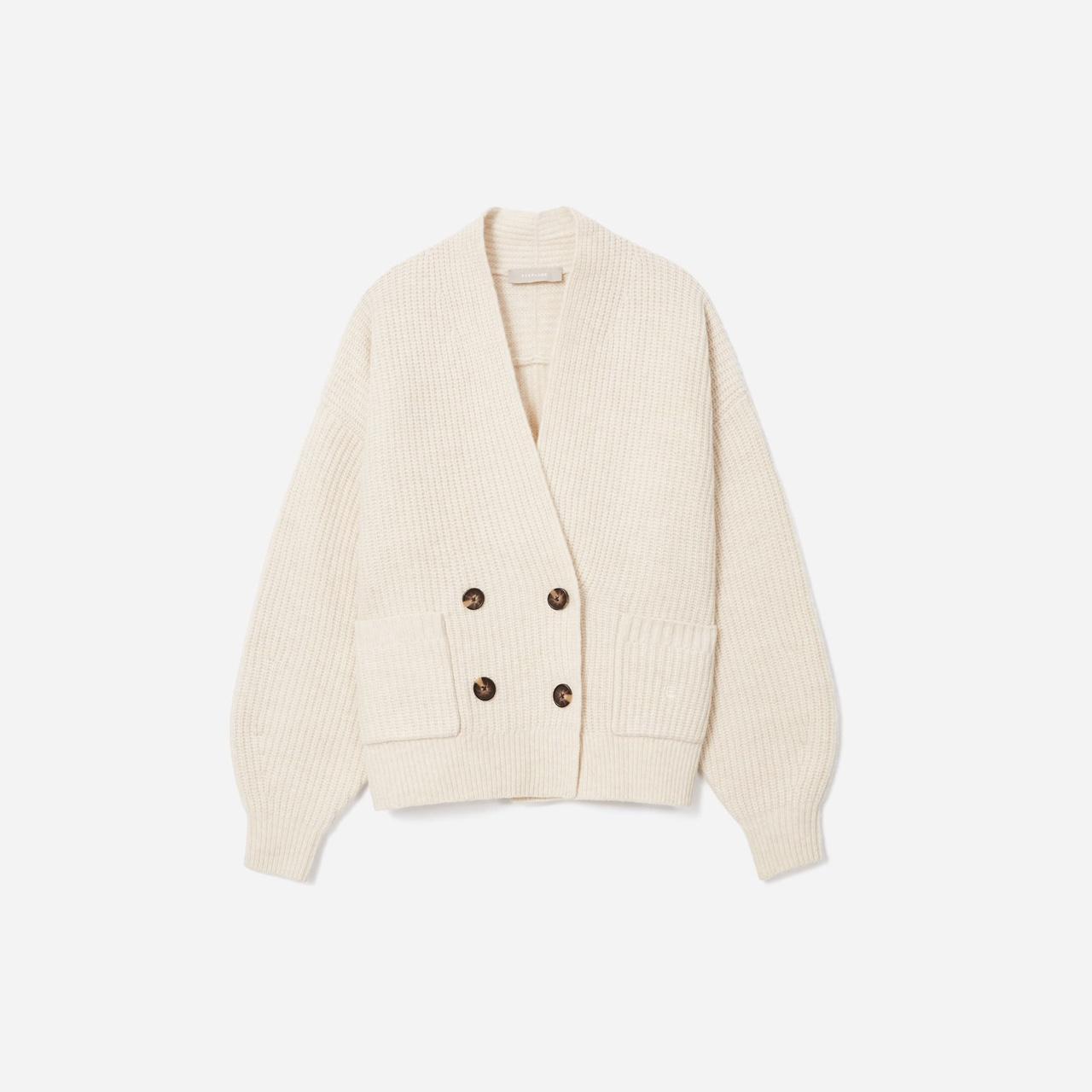 Quince – Mongolian Cashmere Oversized Boyfriend Cardigan Sweater