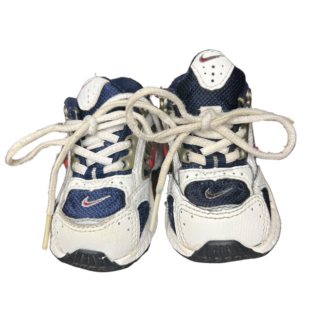 vintage baby nike shoes