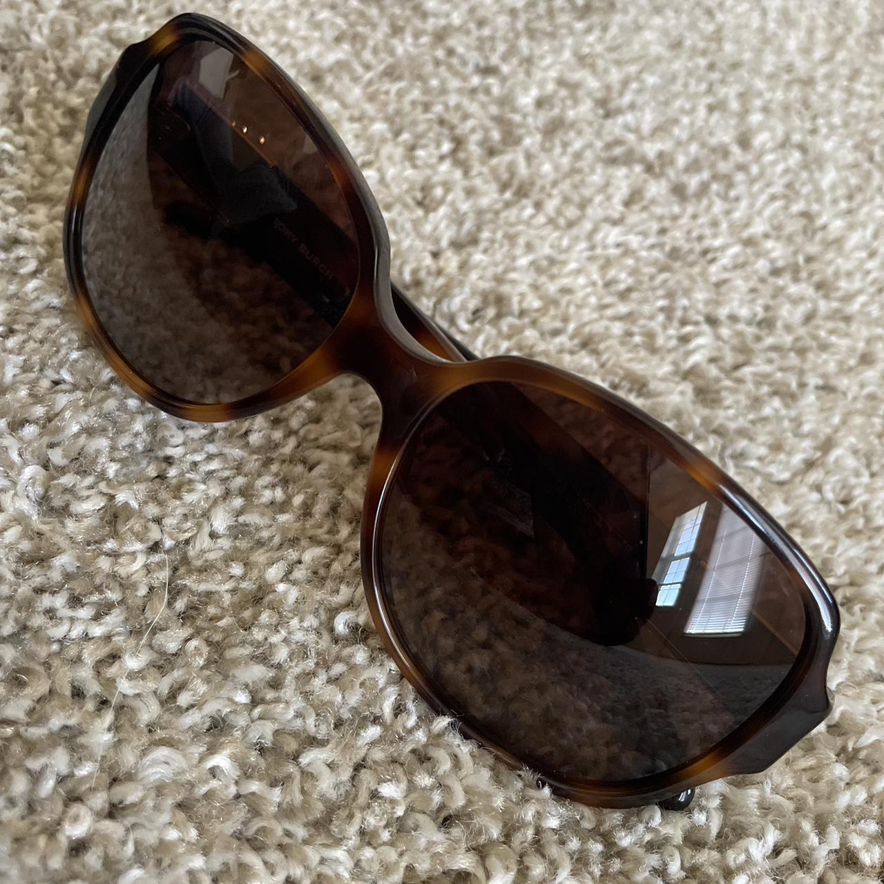 Tory Burch Women's Brown and Gold Sunglasses | Depop