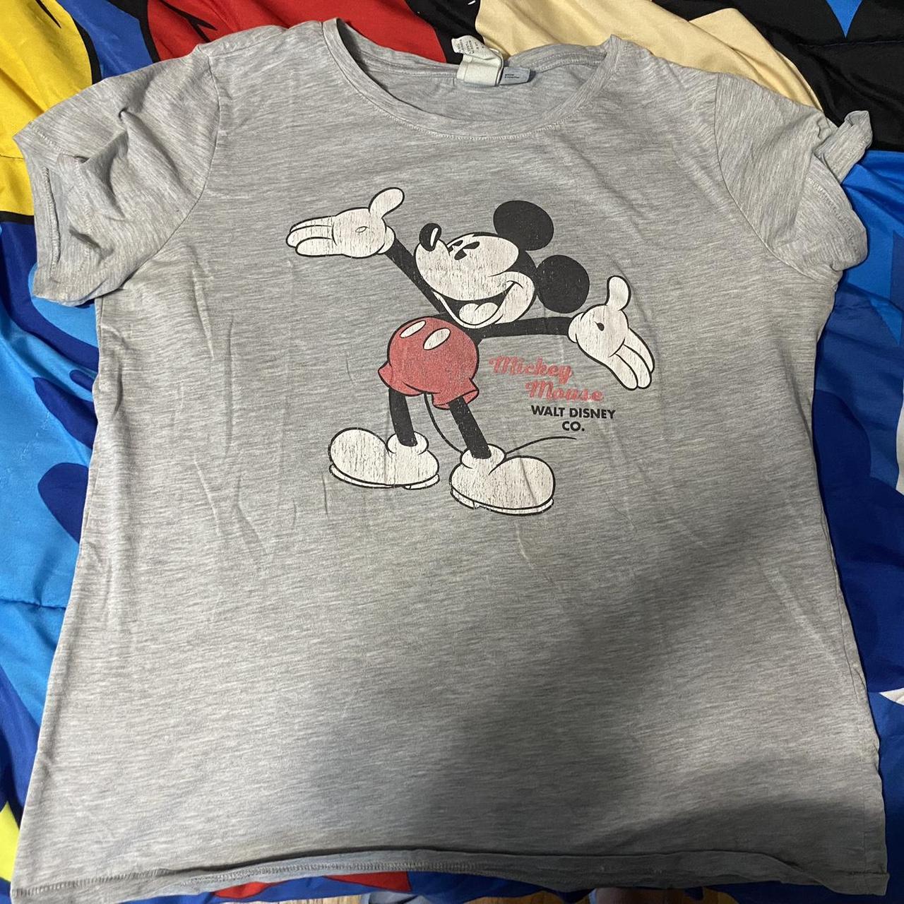 Mickey mouse H&M tshirt, shirt is small on me now