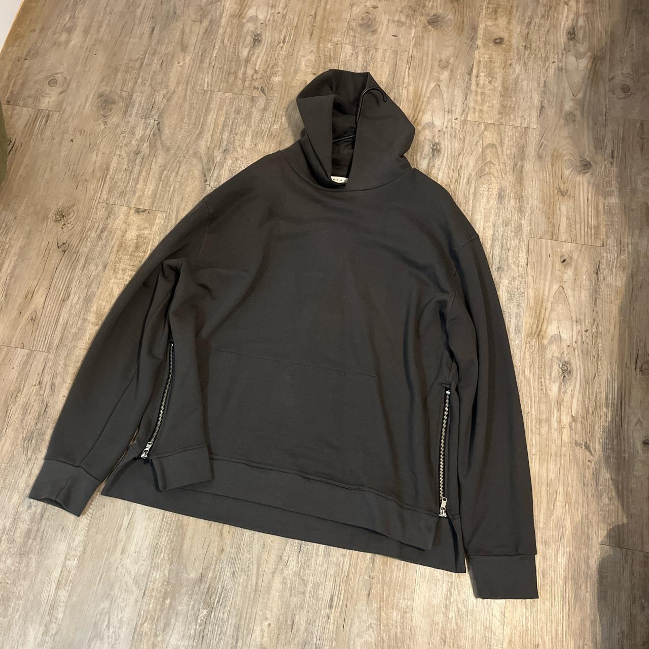 cool mnml thick Size zip hoodie Fits more like an... - Depop