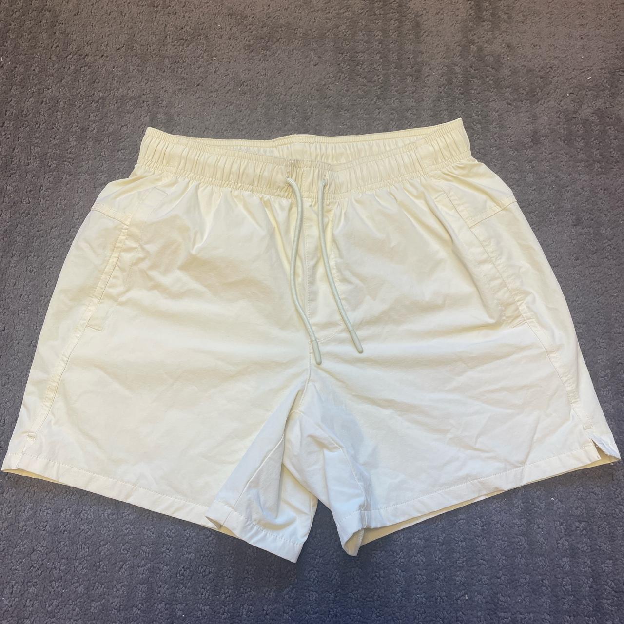 PacSun Men's Yellow Shorts | Depop