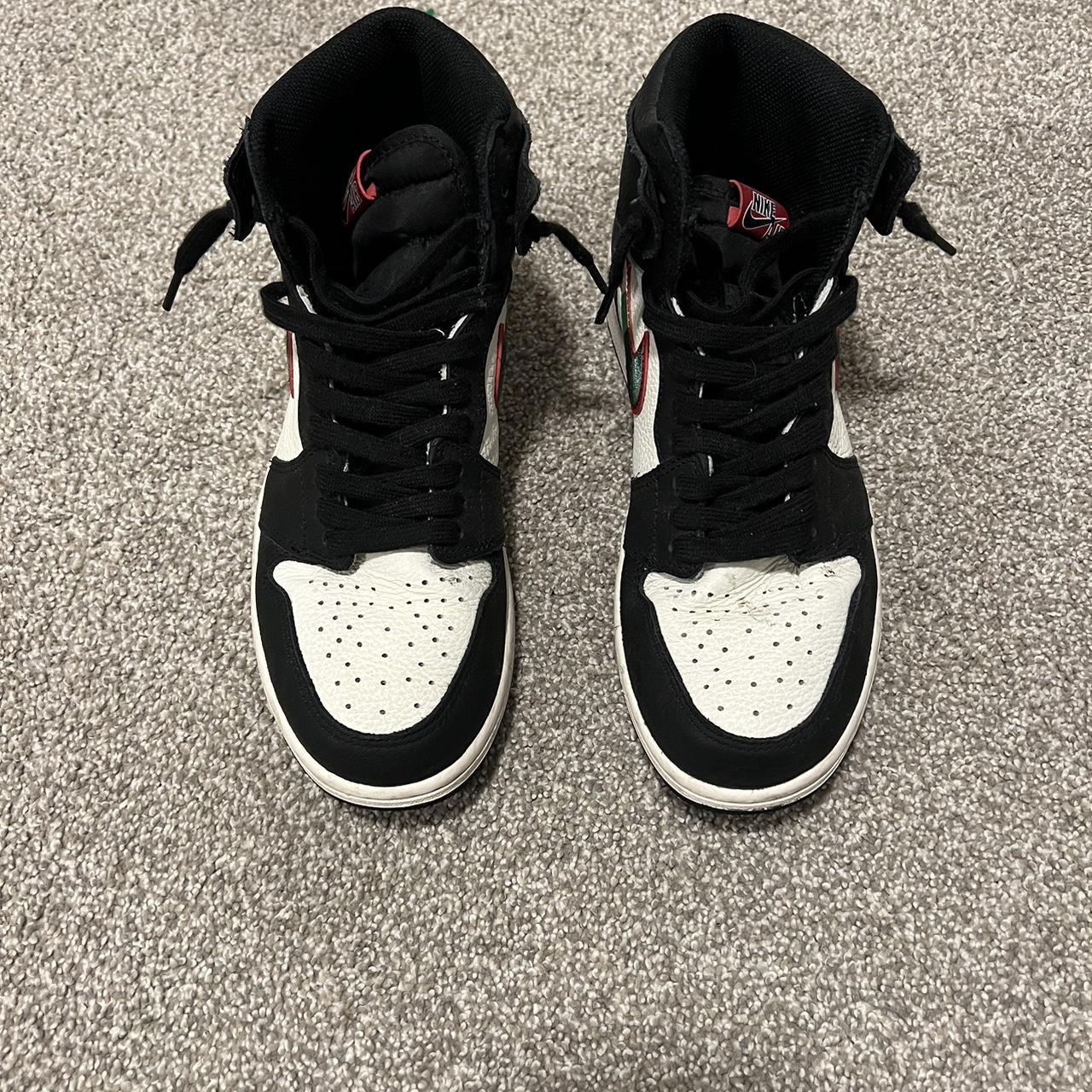 creasing jordan 1