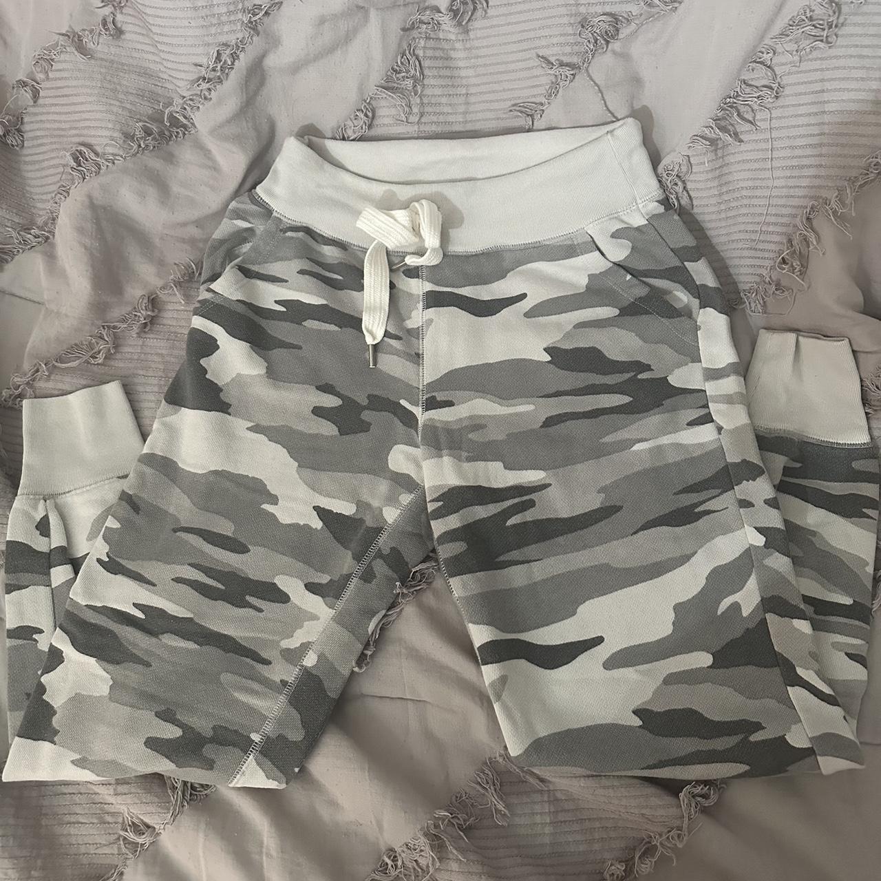 Aerie discount joggers camo