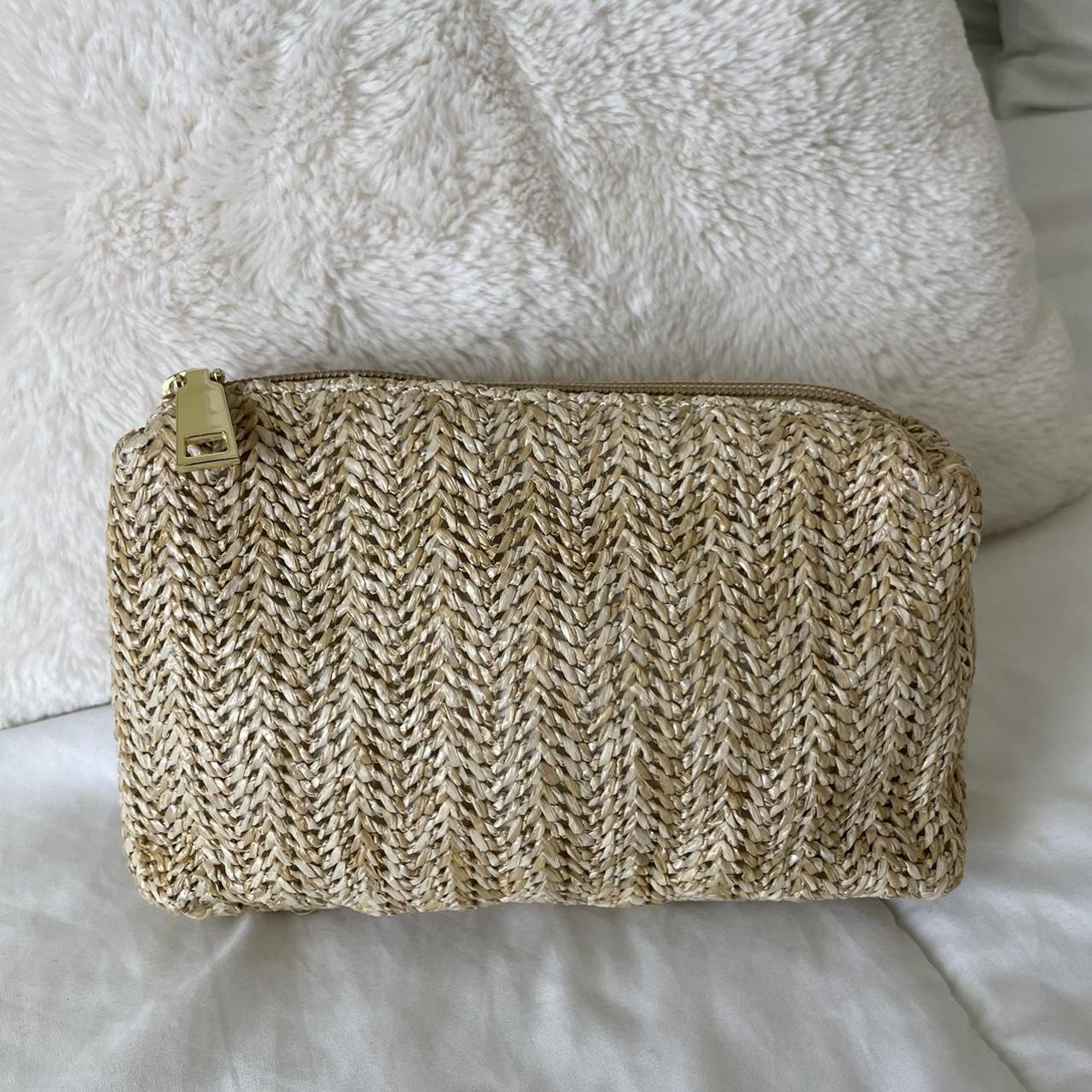 Hand-woven straw clutch • brand new #strawbag... - Depop