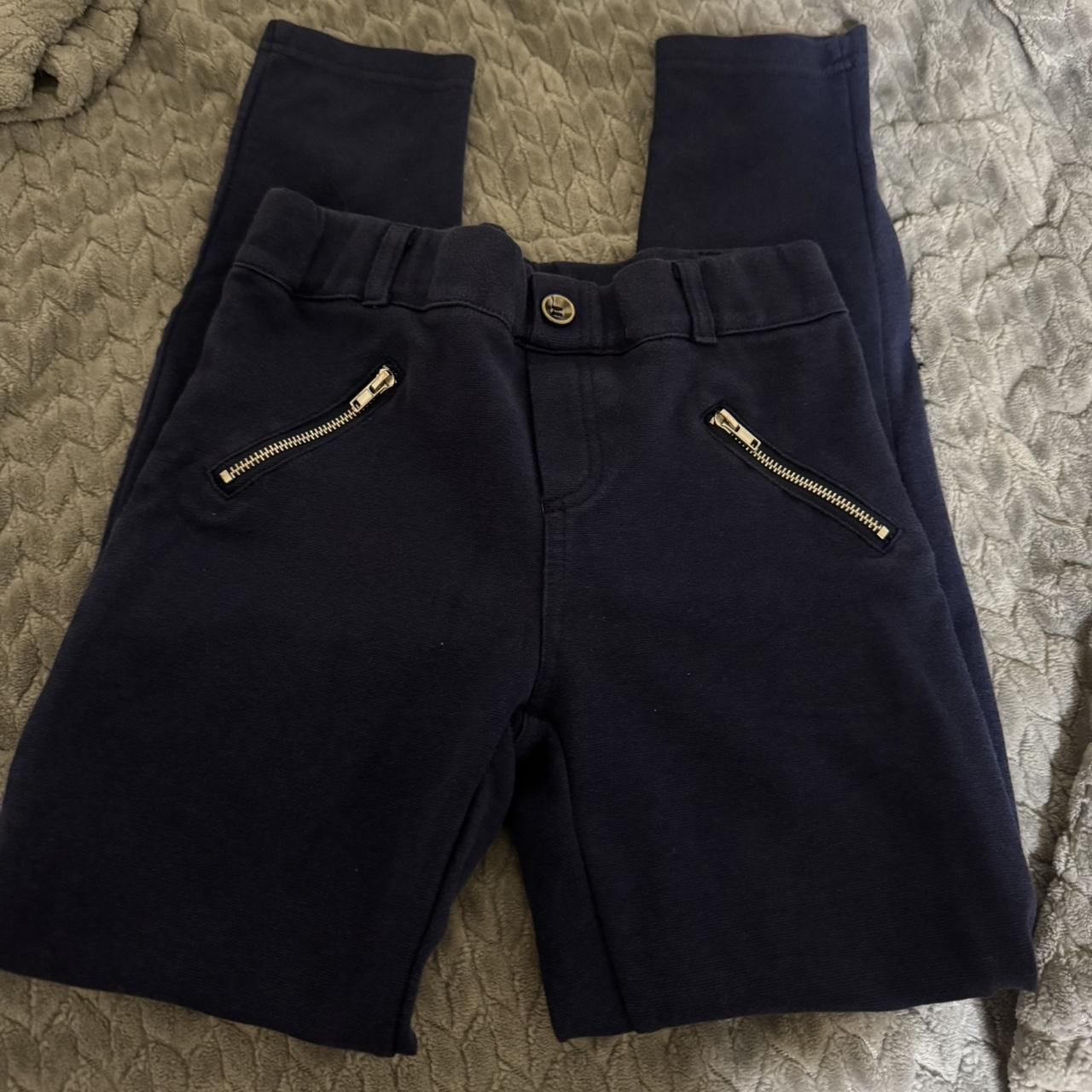 item listed by joce_resendiz28