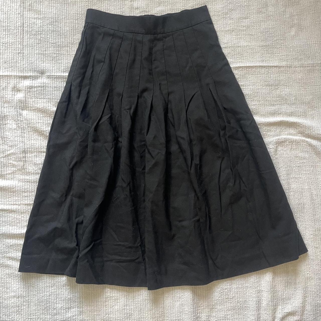 Size 8 Talbots black pleated skirt. Such a fun... - Depop