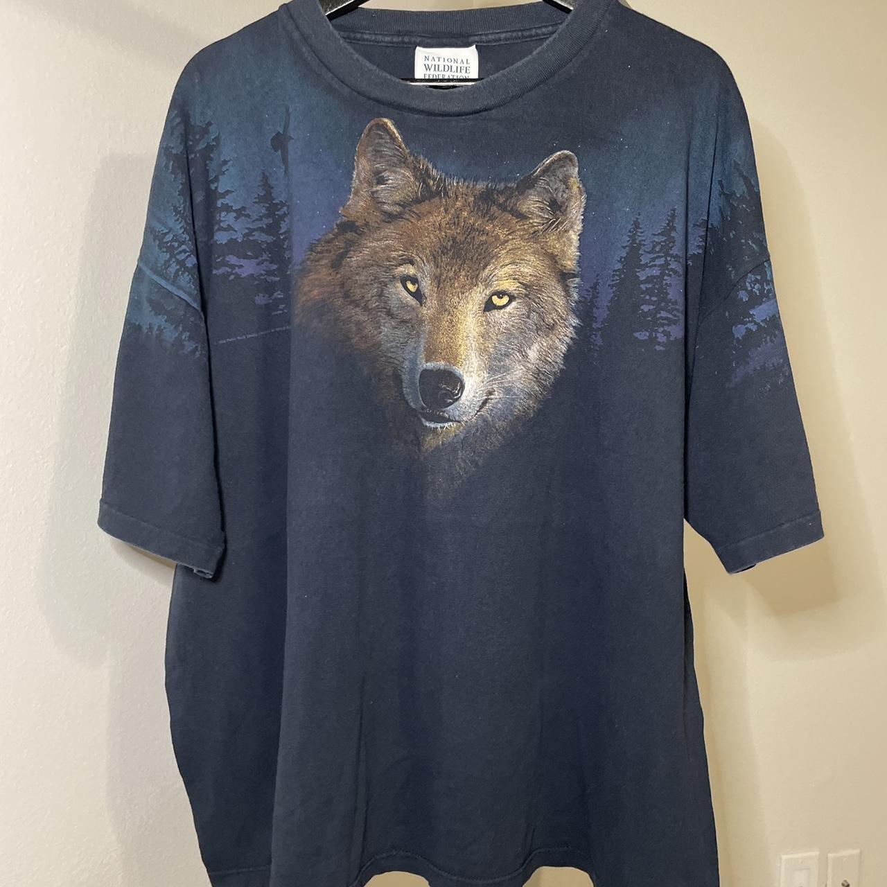 Wolf Men's Navy T-shirt | Depop