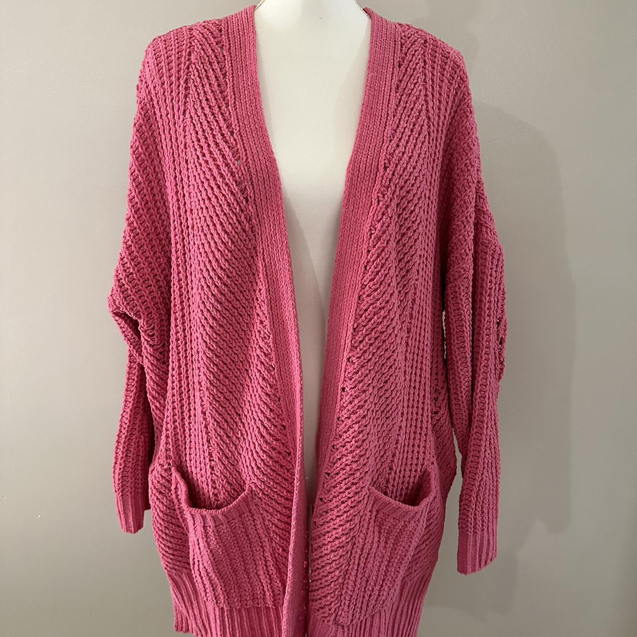 Style & co pink knit cardigan no sizing but fits... Depop