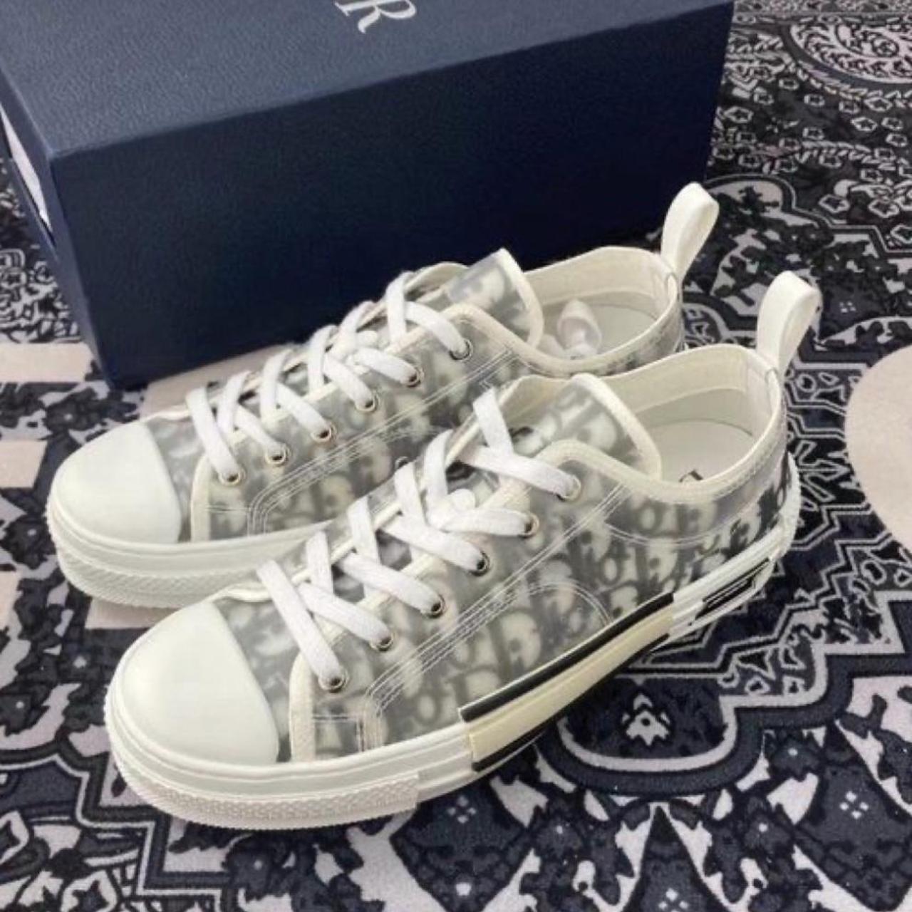 Dior B23 oblique tennis shoes - Depop