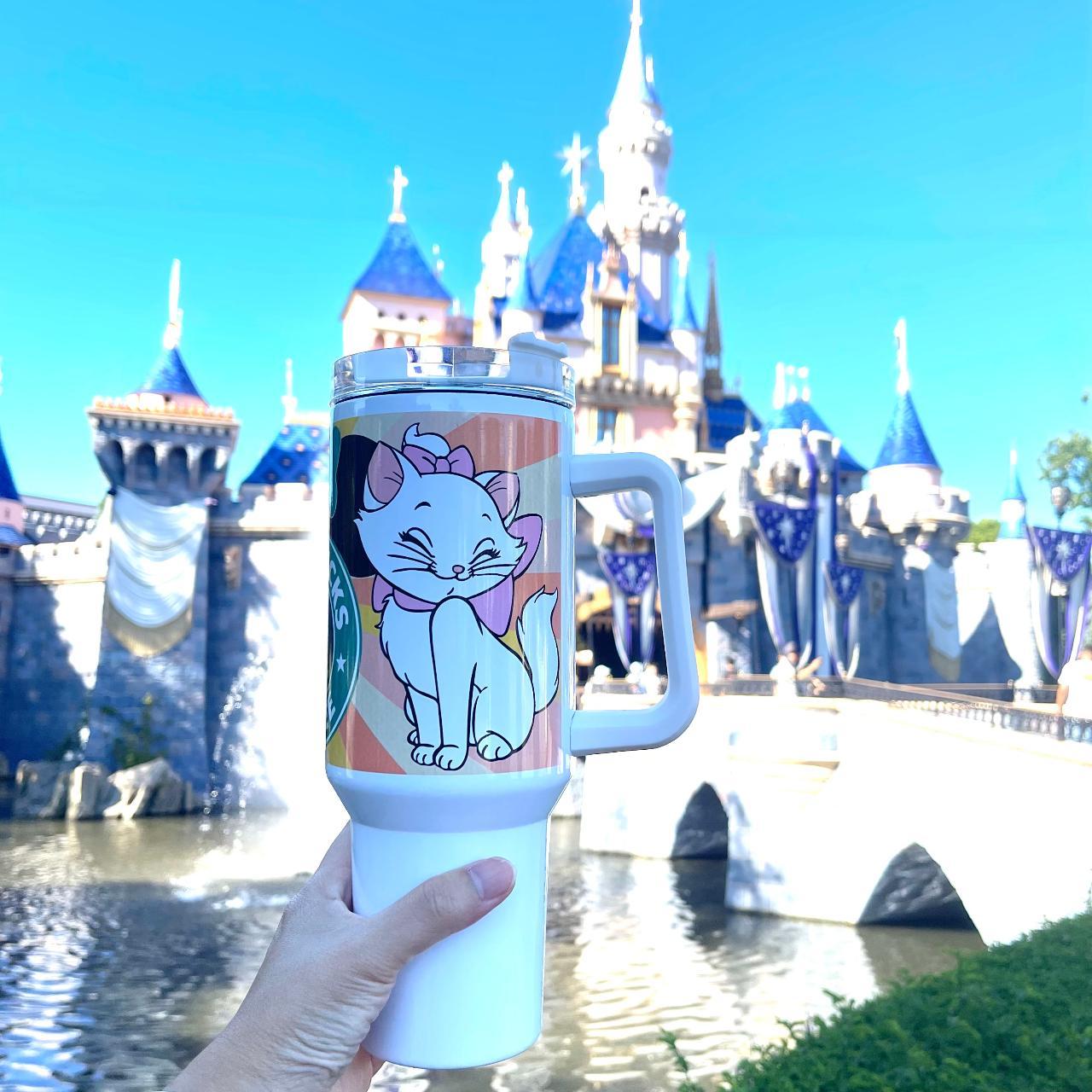 Simple Modern Disney Aristocats Water Bottle with