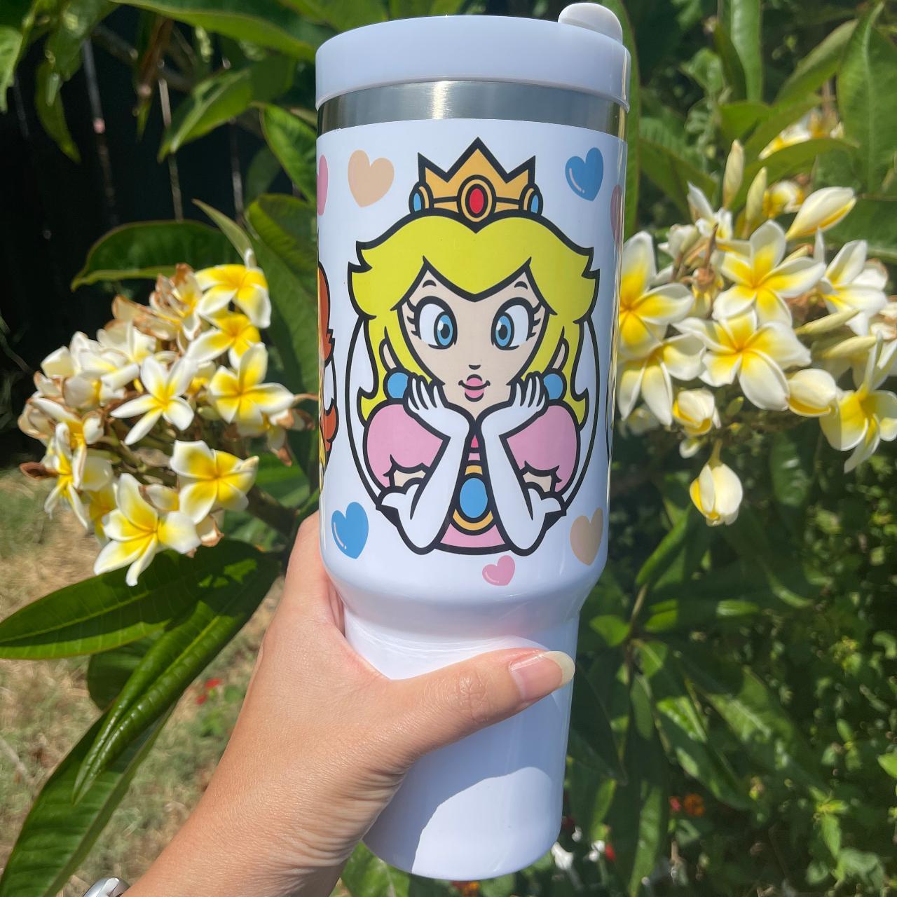 Peachy Daisy Tumbler