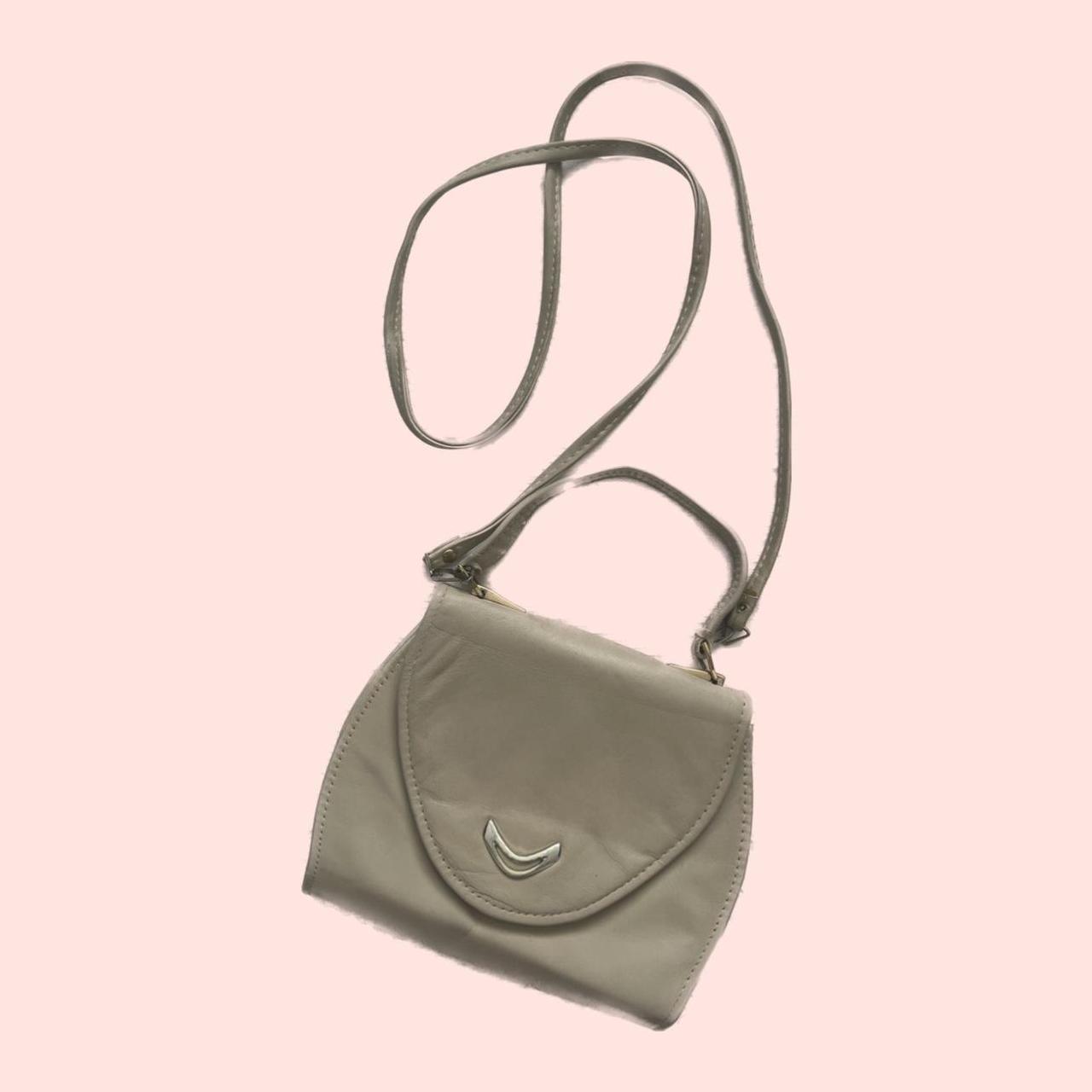 Vintage Leather Purse Some visible signs of wear.... Depop