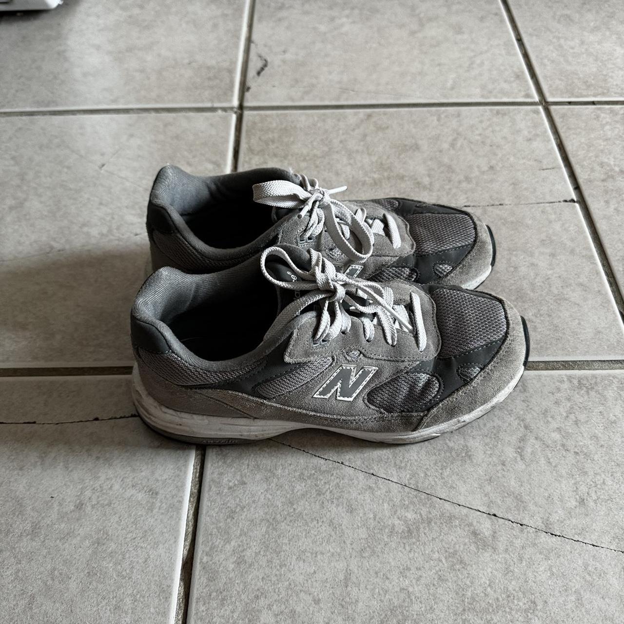 new balance size 6 trainers