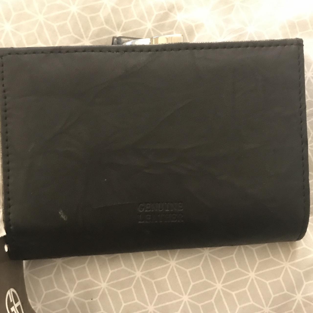 a Giani Bernini wallet Genuine leather~ Barely - Depop