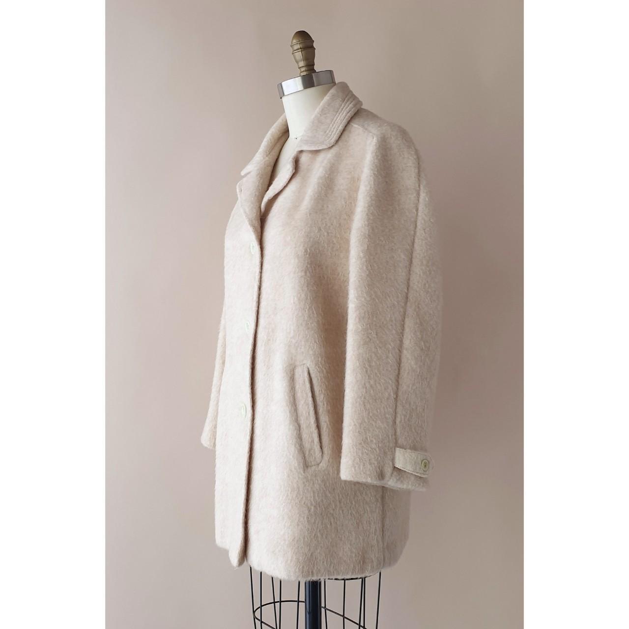 Beautiful beige coloured vintage coat. Lovely... - Depop