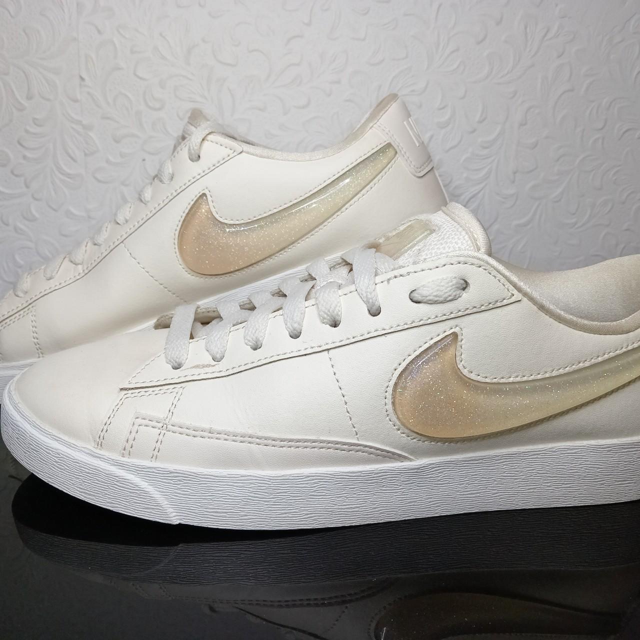 Nike blazer fashion low lx sneaker