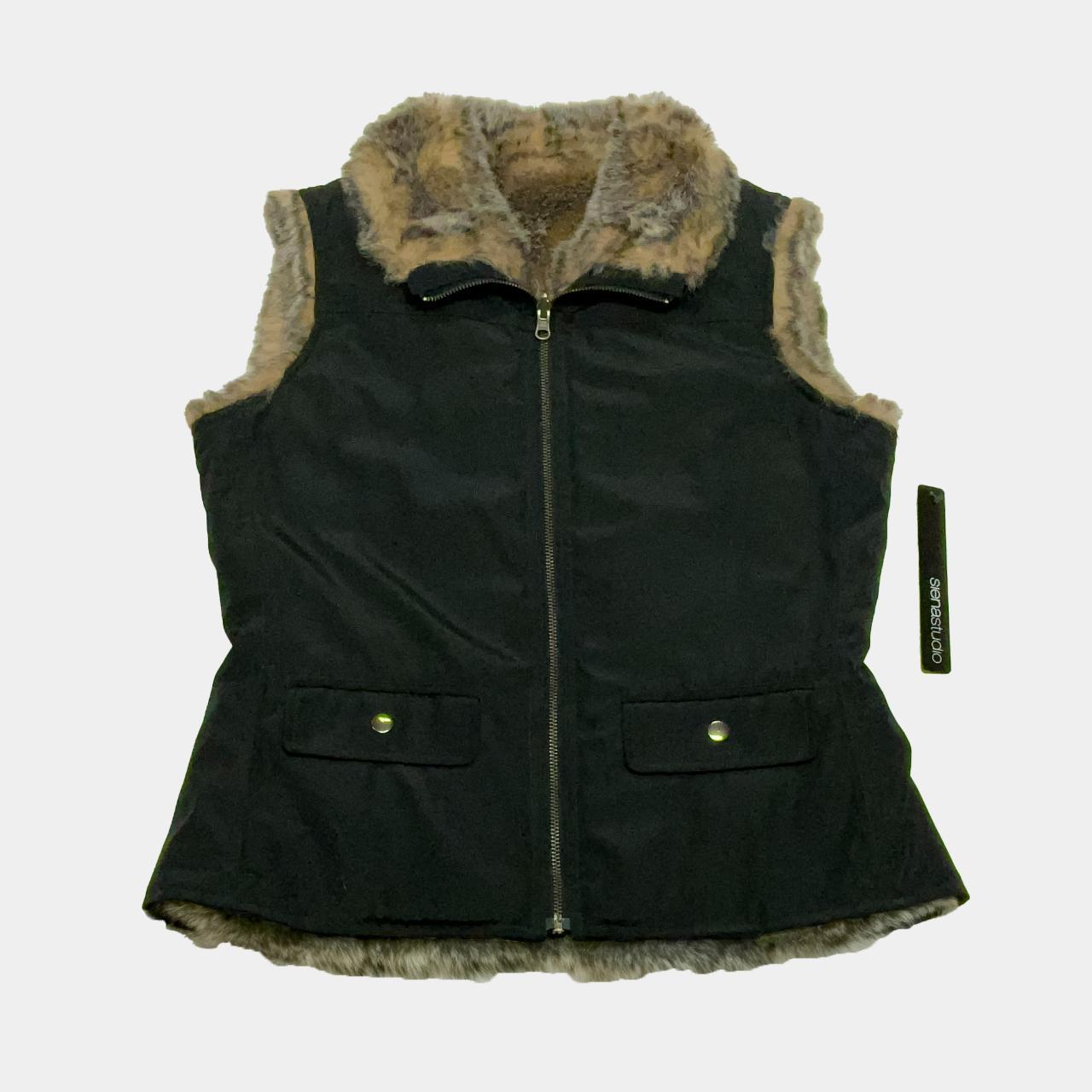 NWT Reversible Faux Fur Vest - M YKK Zipper | Depop