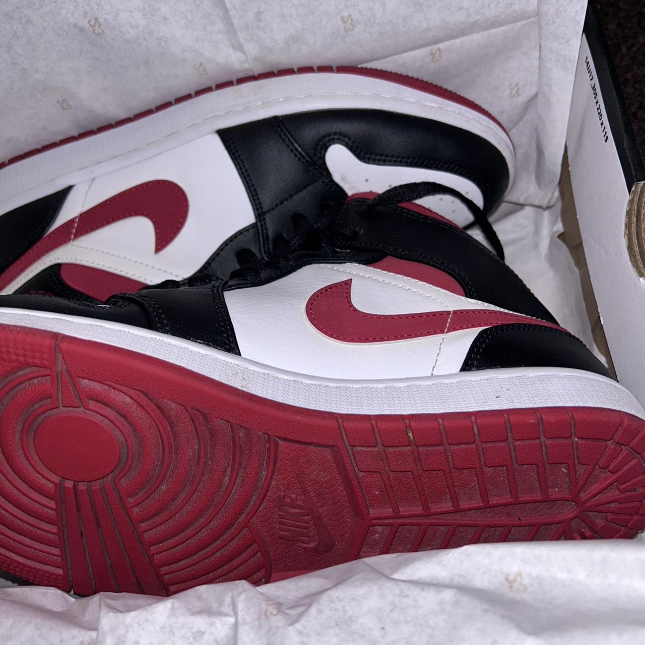 mens red black jordans