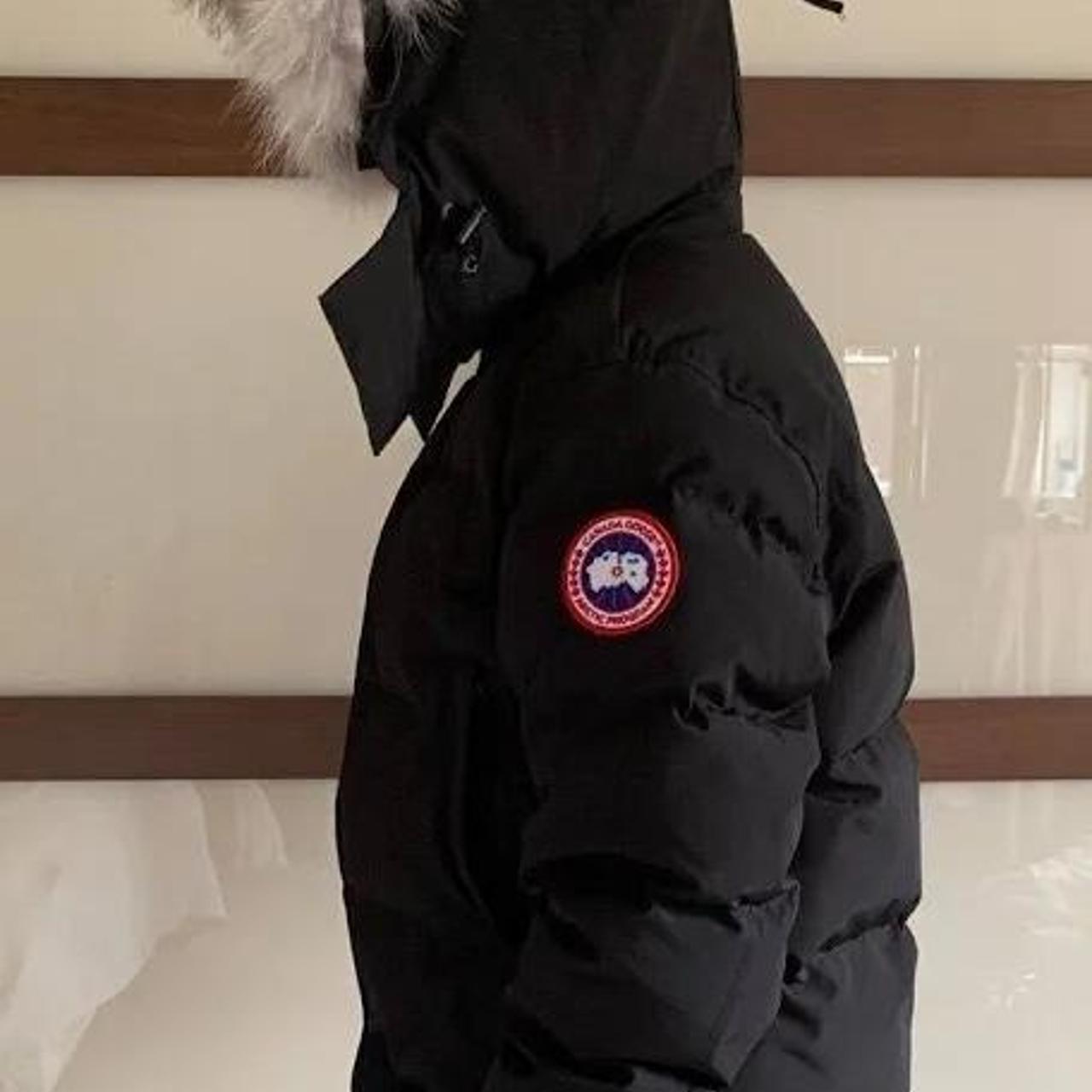 Canada goose Wyndham parka Size M Do not buy for... - Depop