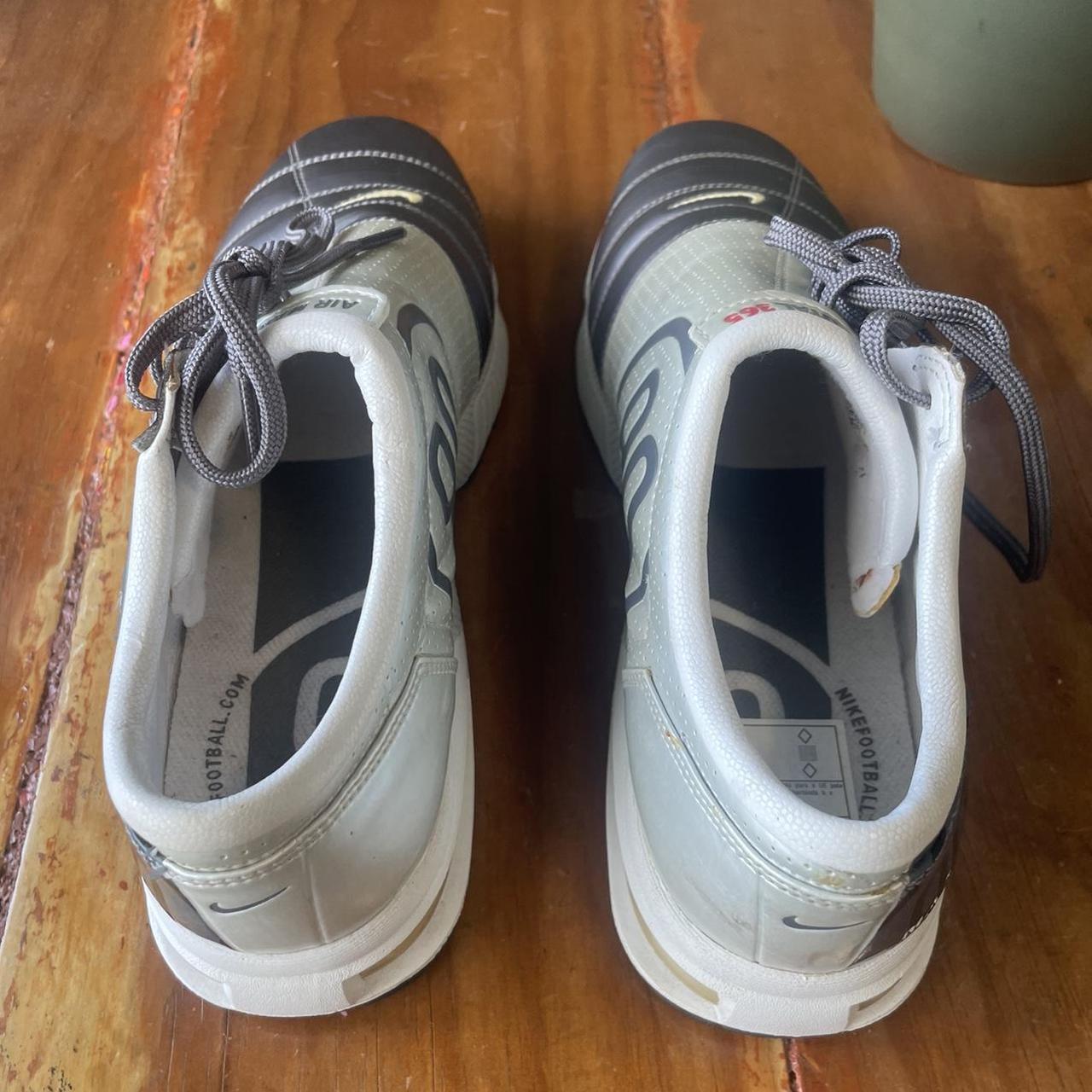 total 90 air max 365