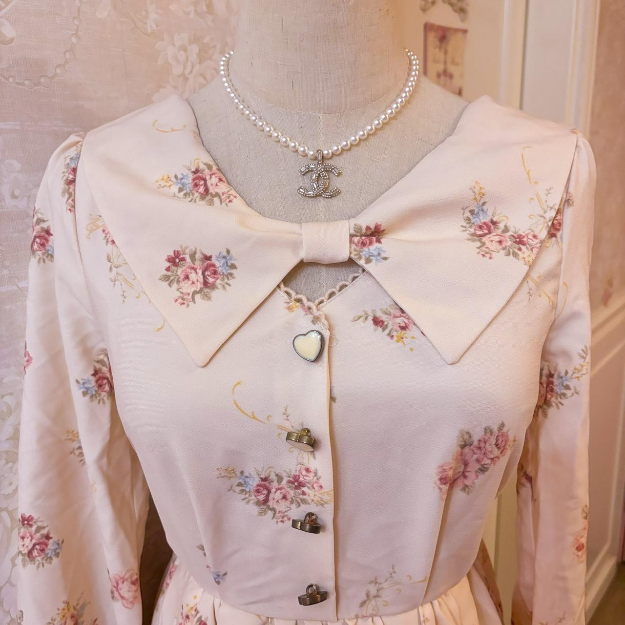 Item liz lisa rare find retro girly alice in | Depop