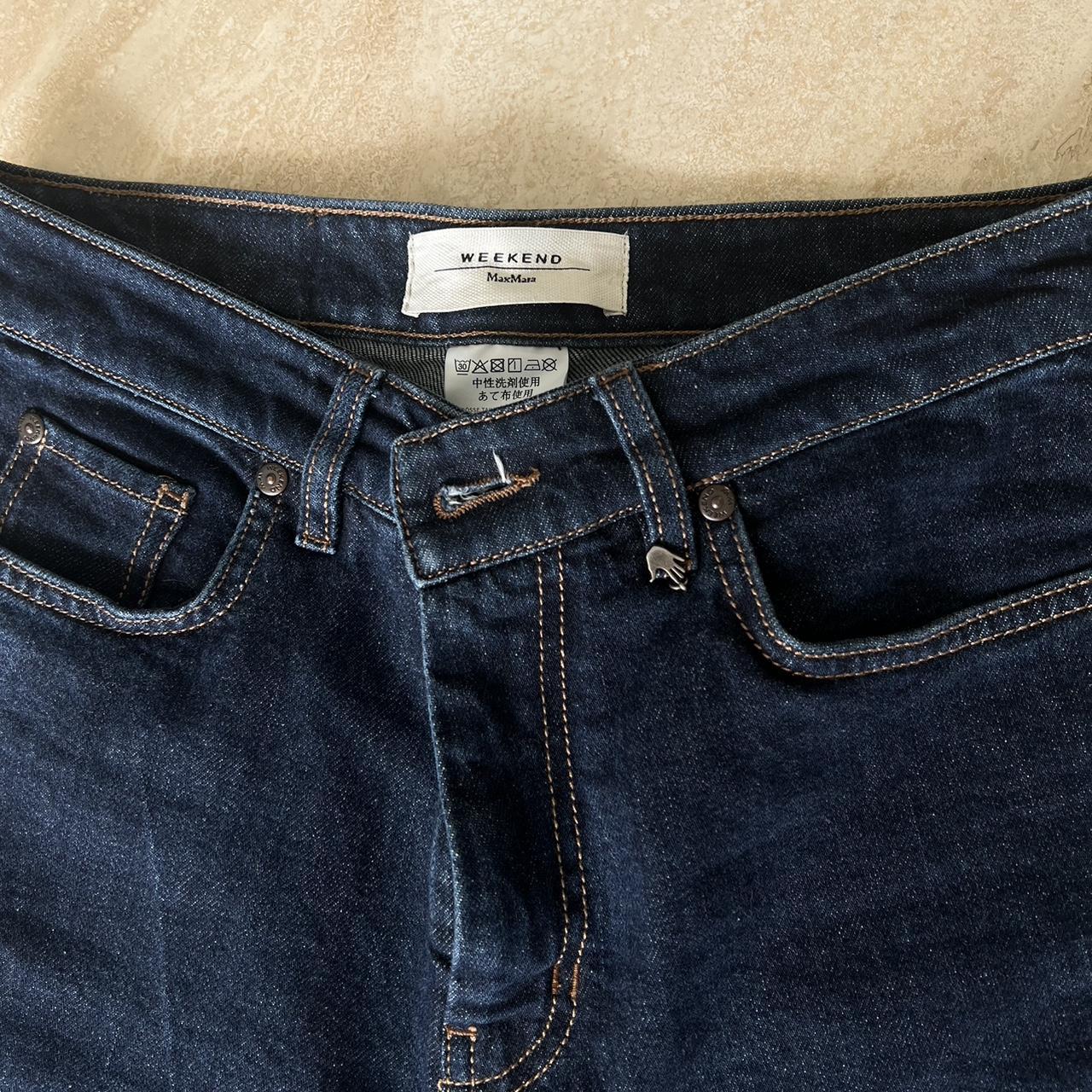 Max Mara Women's Navy Jeans | Depop