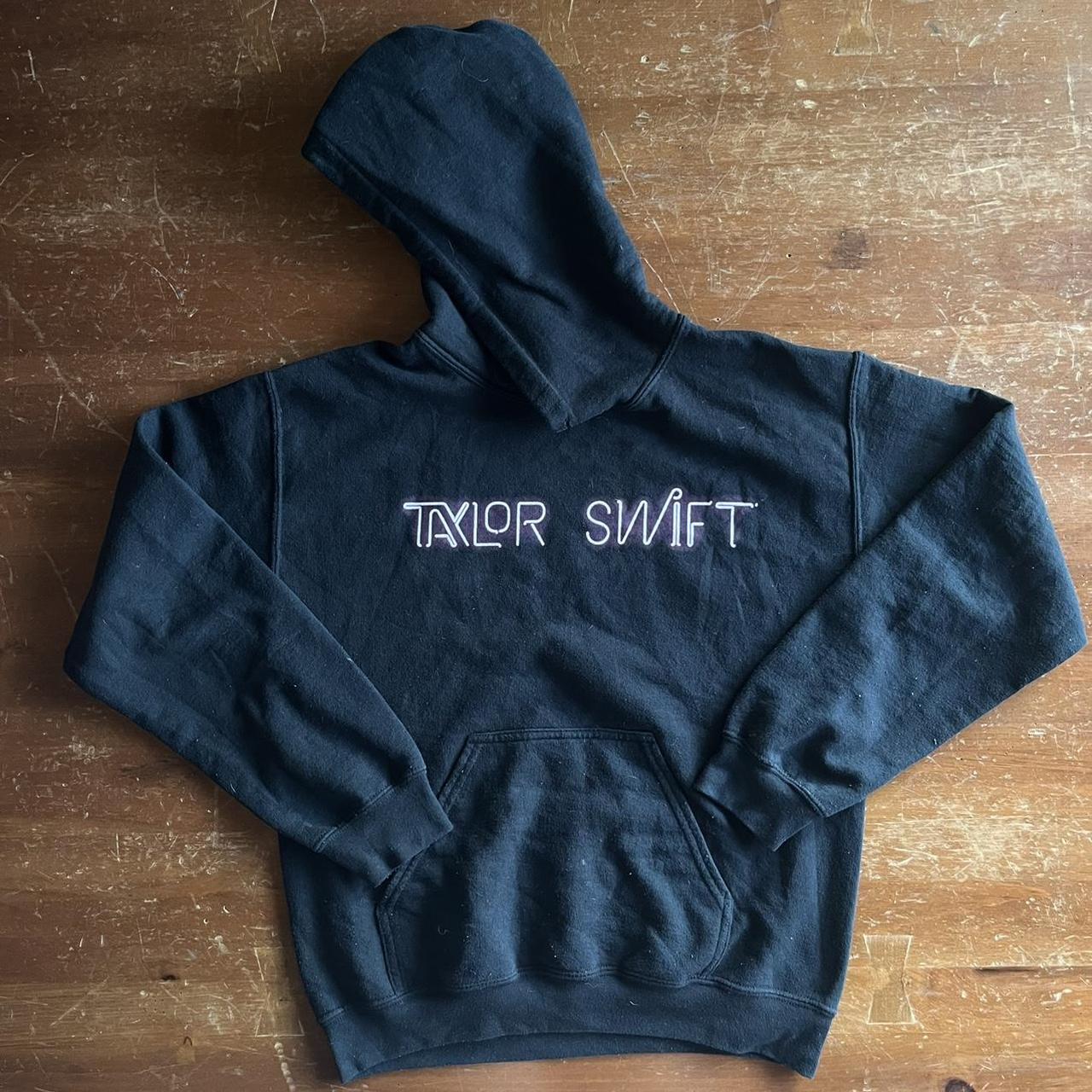 Taylor Swift outlet 1989 World Tour Hoodie