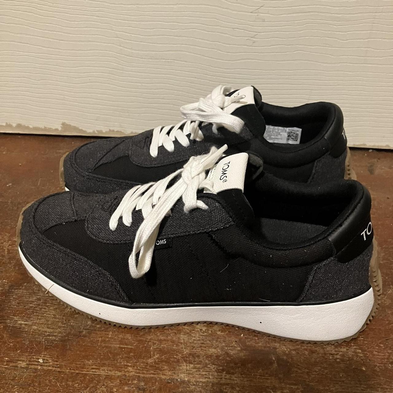 Toms black tennis on sale shoes