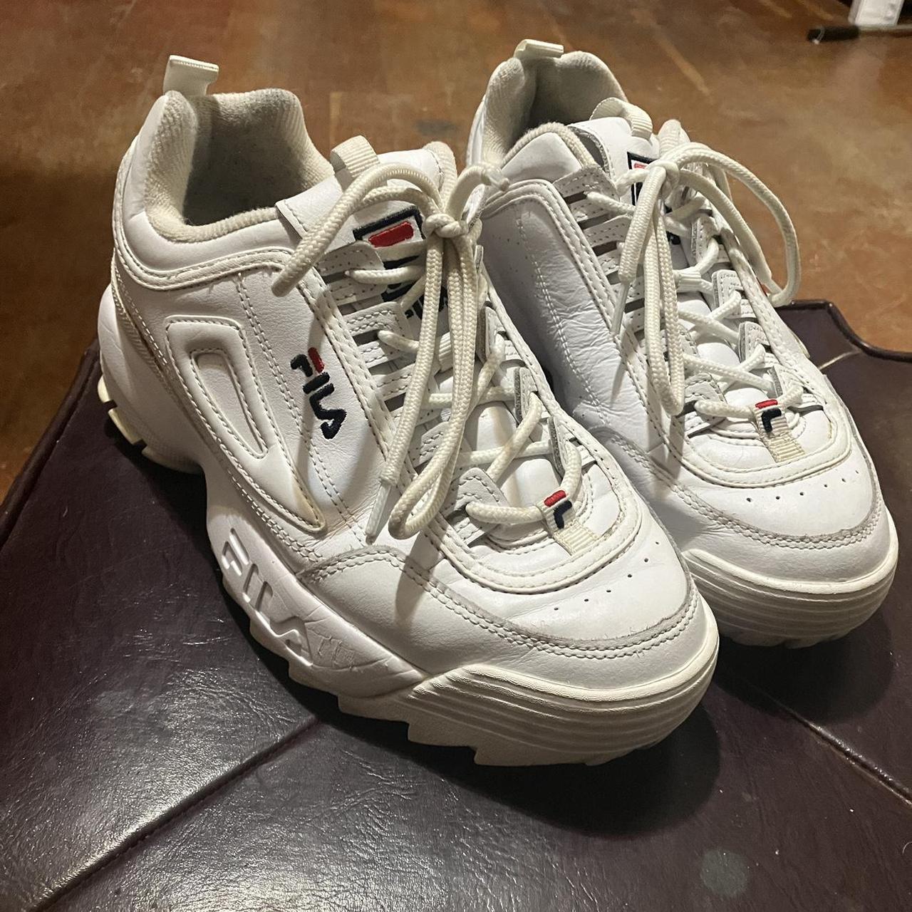 Fila Trainers all white womens size 8. Very good