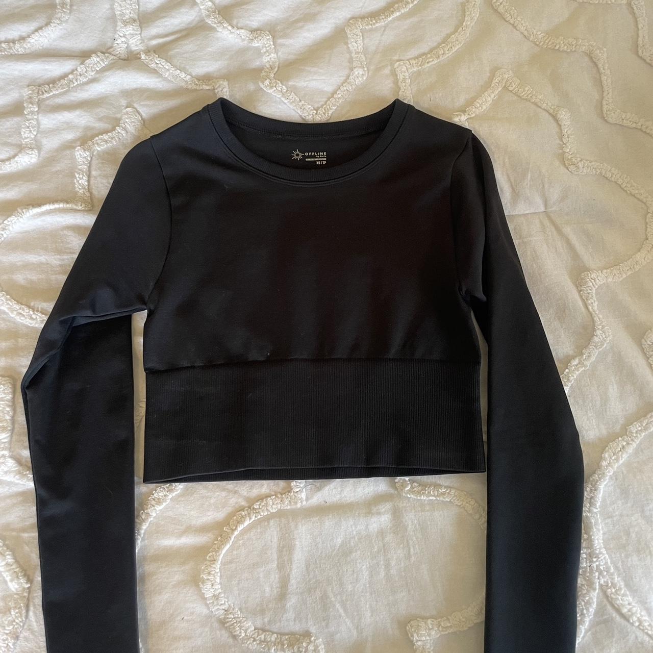 Offline/Aerie long sleeve crop top Black Good... - Depop