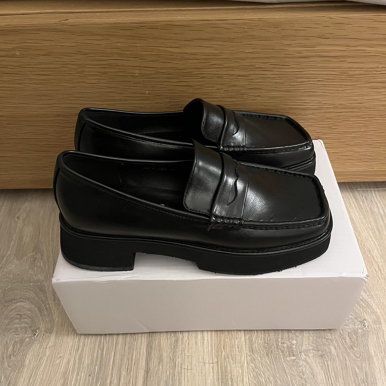 Women's Black Loafers Depop