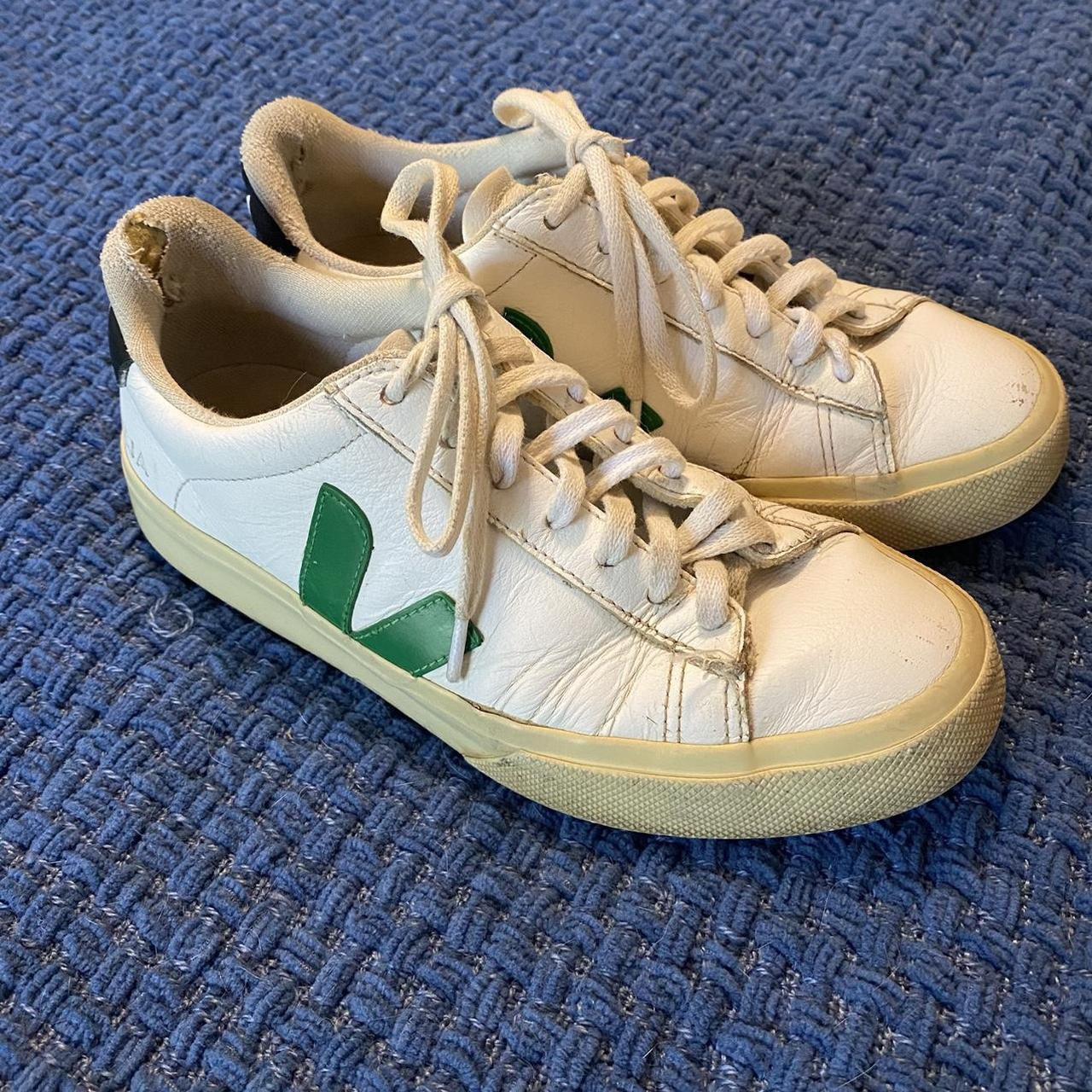 Veja Women's Trainers Depop