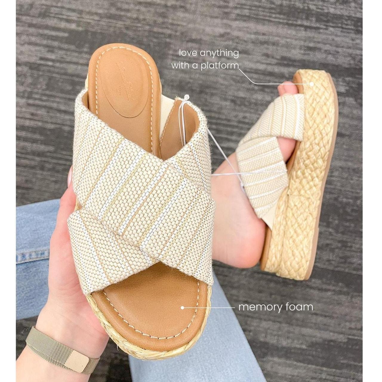 item listed by iluvstyle