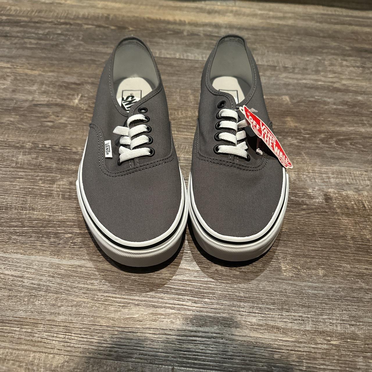 Vans authentic hot sale grey white