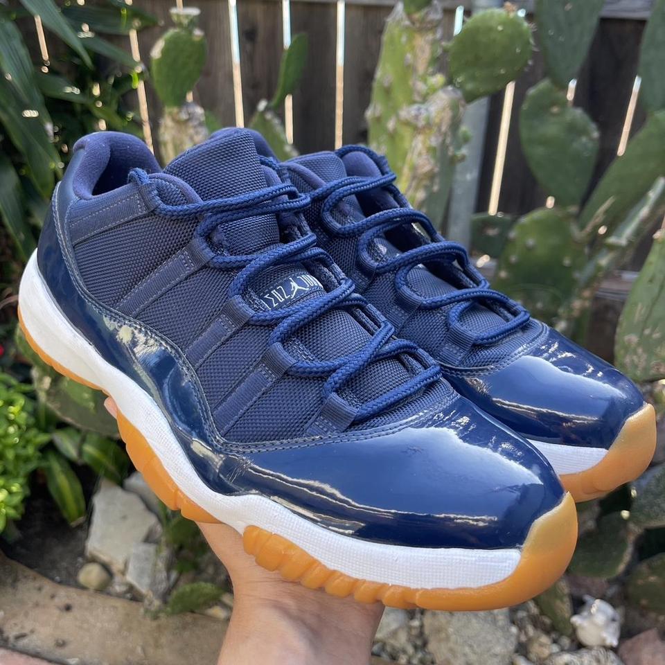 jordan 11 blue gum sole