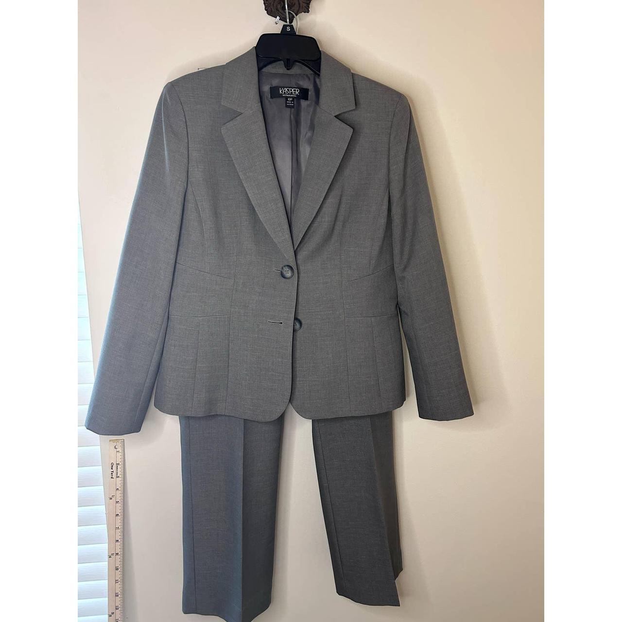 Kasper Women's Grey Suit | Depop