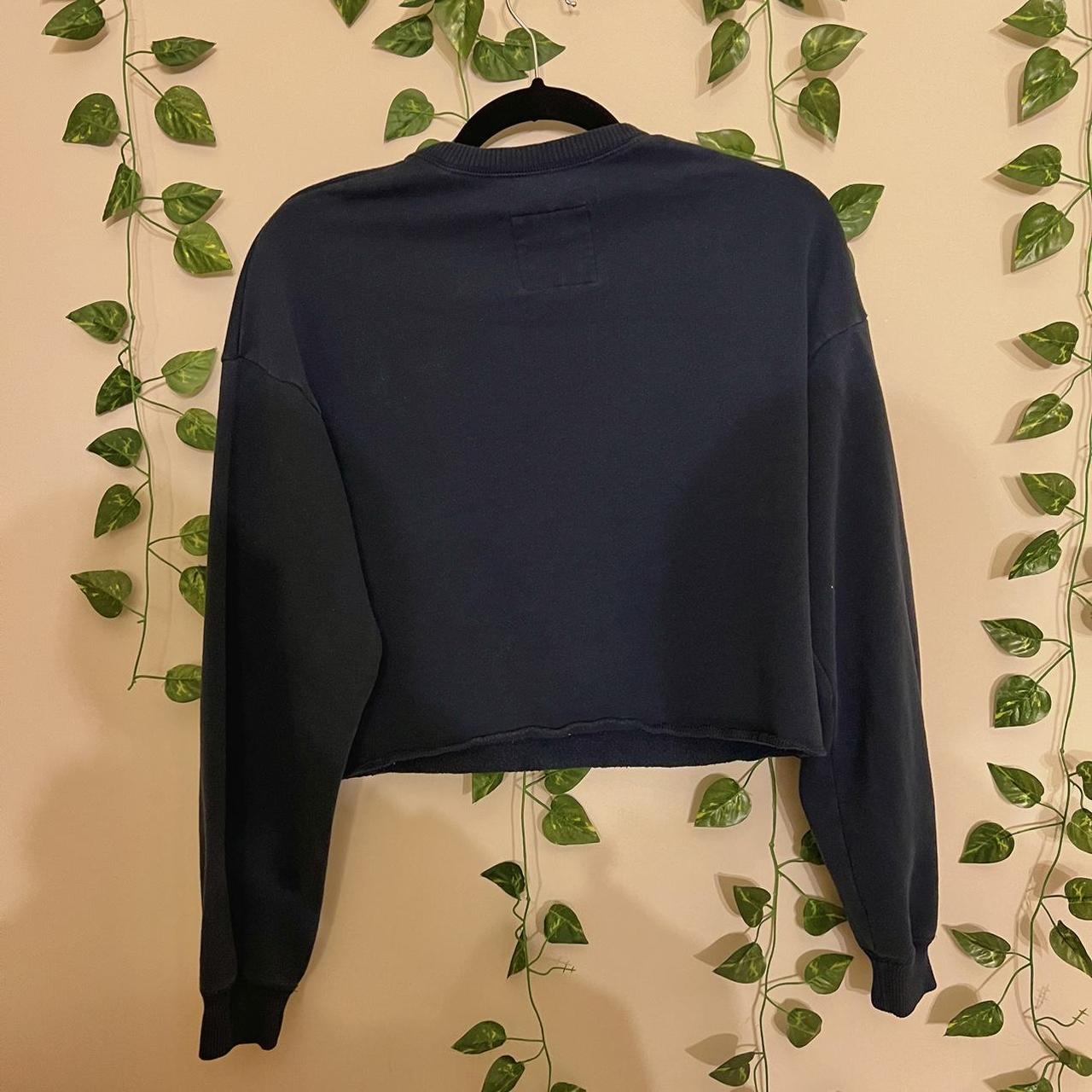 hollister comfy navy blue cropped crewneck sweatshirt