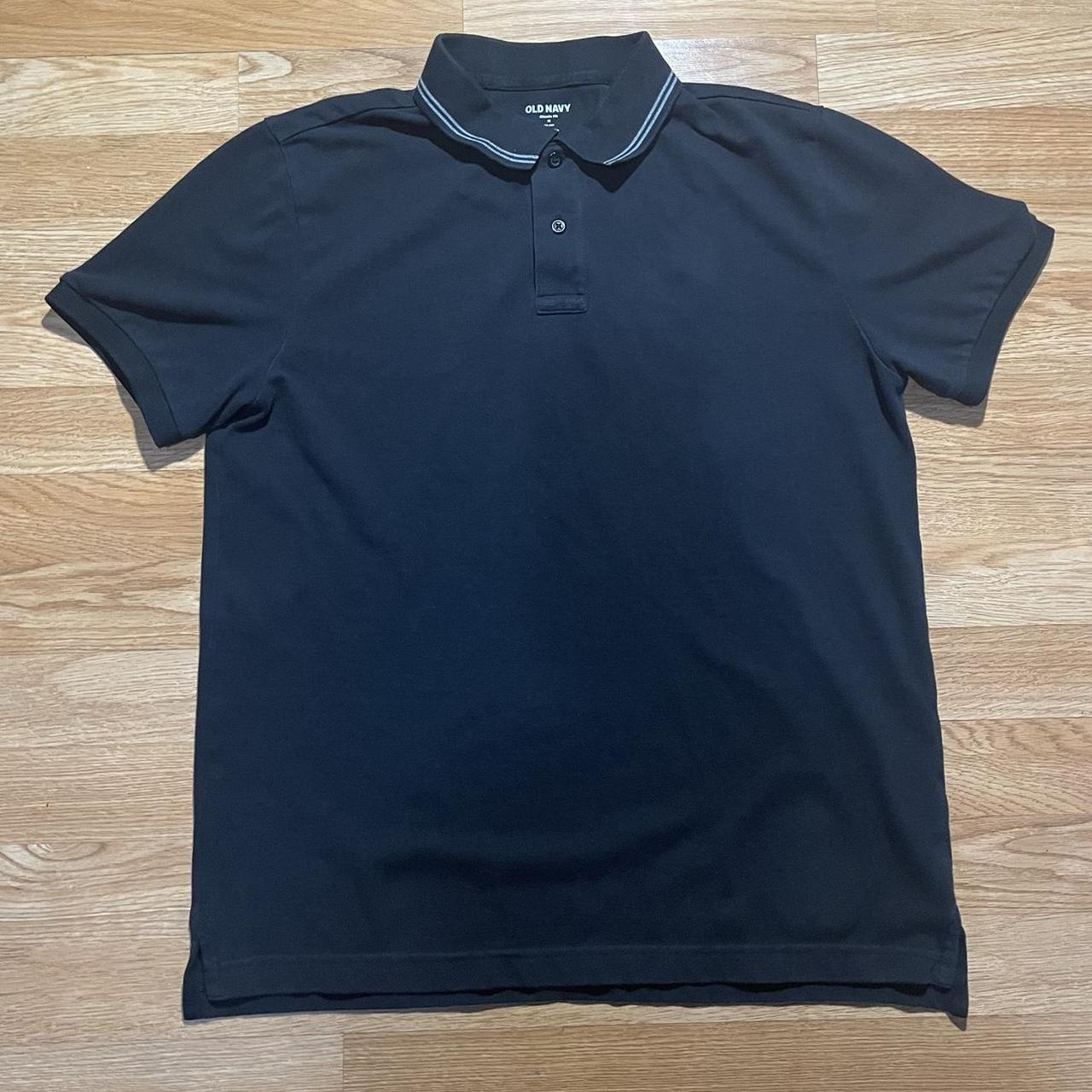 Old Navy Y2k Black Polo Shirt no flaws like