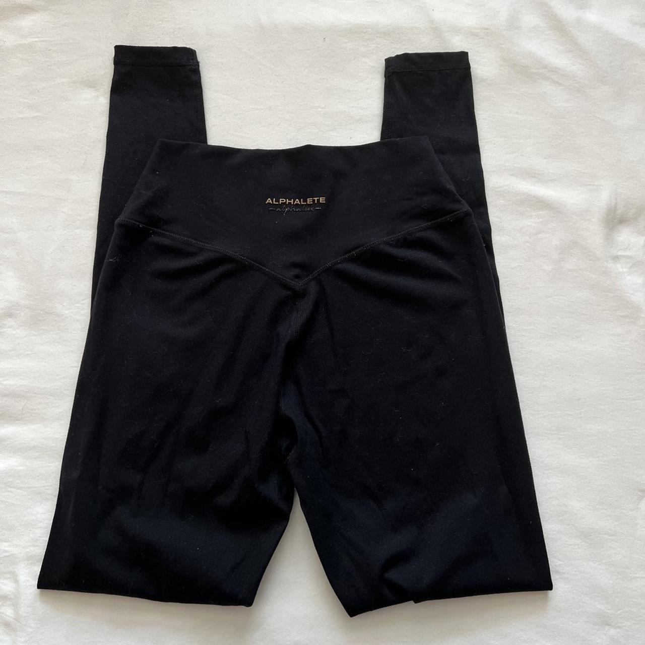 Alphalete Women's Black Leggings Depop