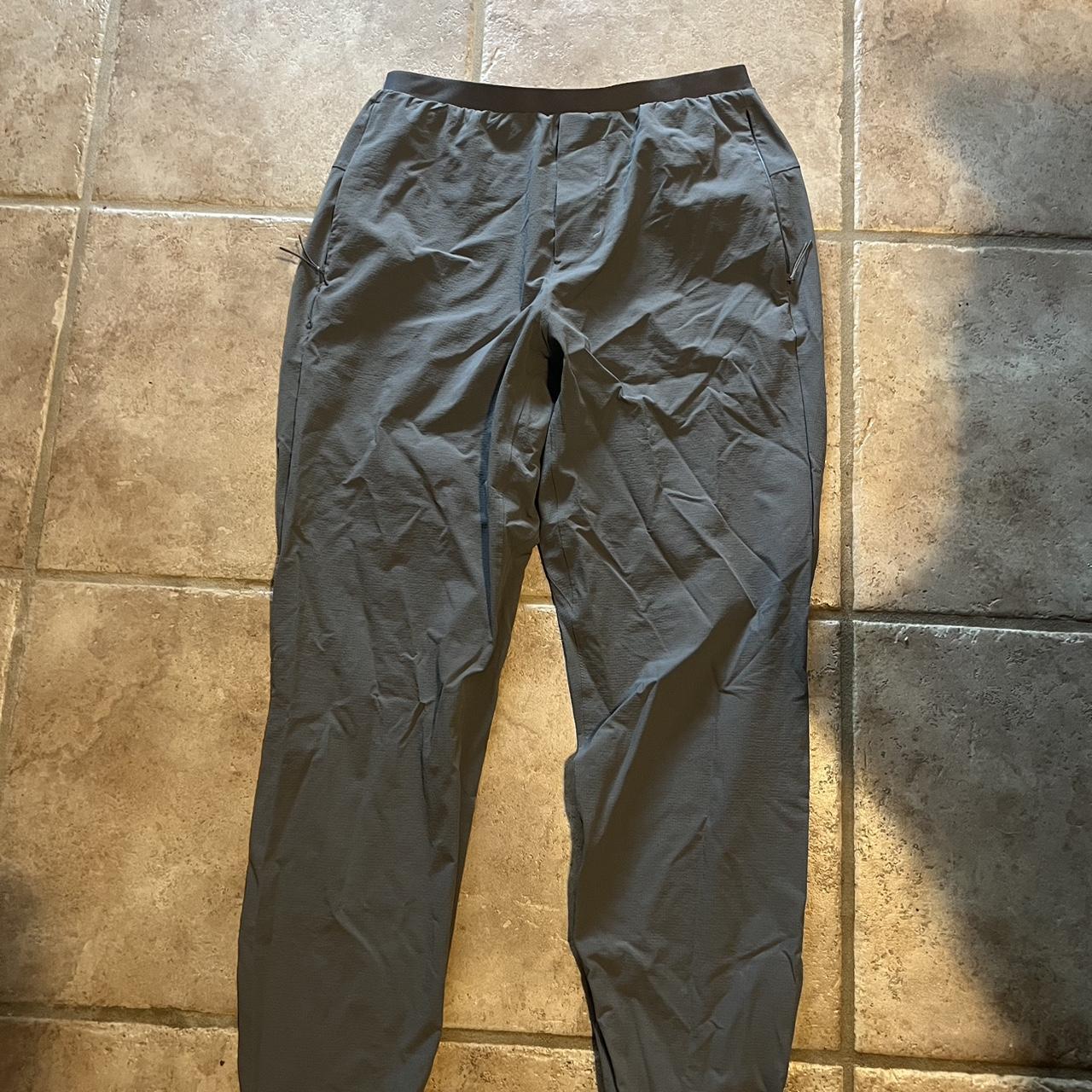 Lululemon Men's Grey and Silver Joggers-tracksuits | Depop