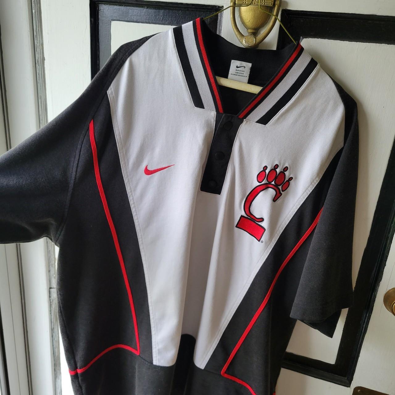 Vintage Nike Cincinnati Bearcats Jersey - Depop