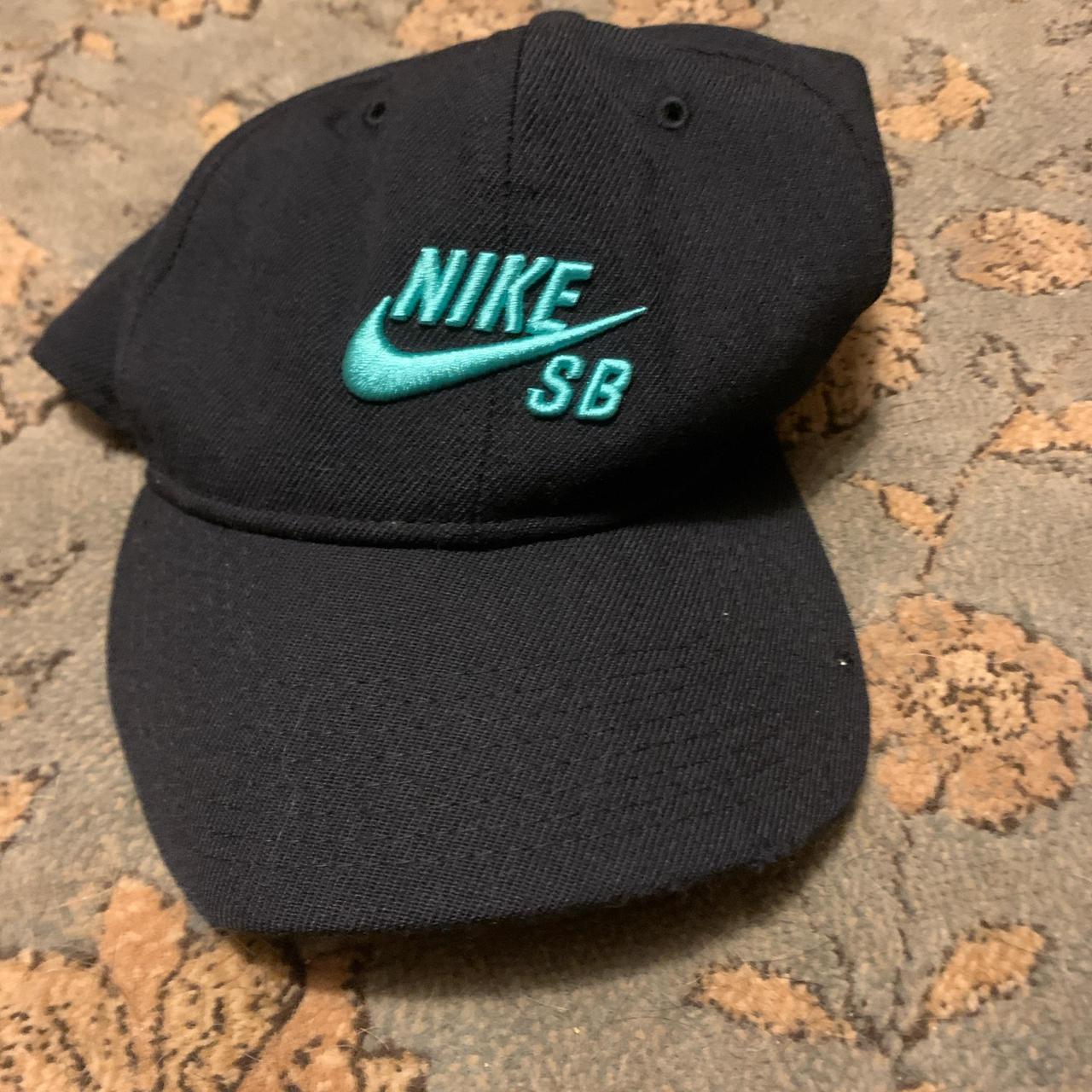 Snapback nike shops sb