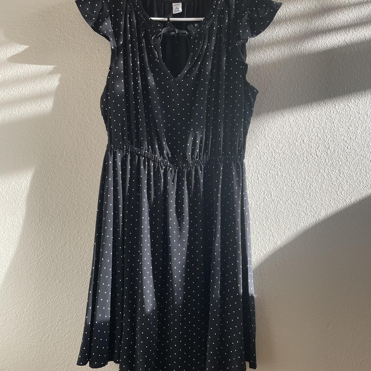 Old Navy Women's Black and White Dress | Depop