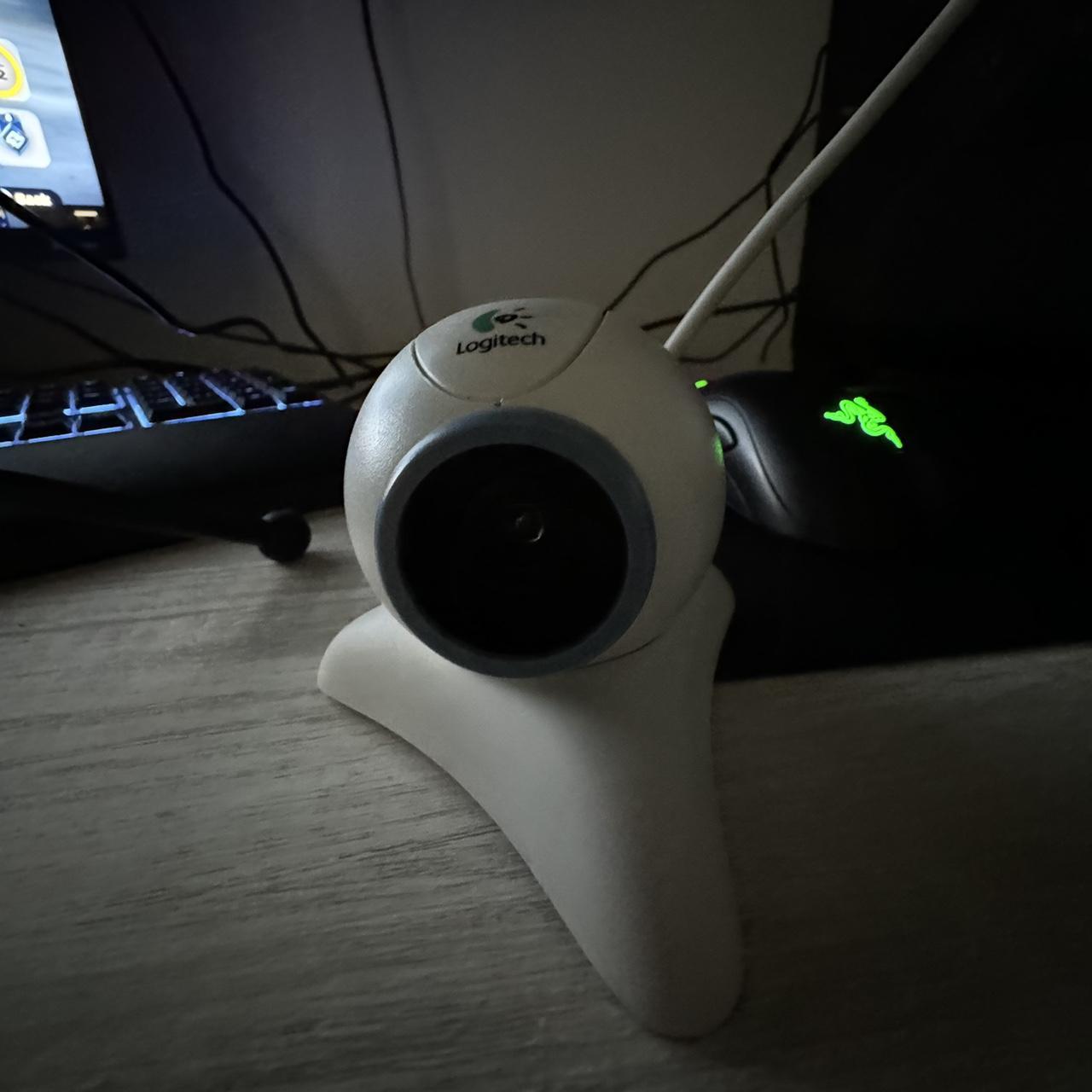 Logitech Quickcam Webcam this thang sweet if Depop