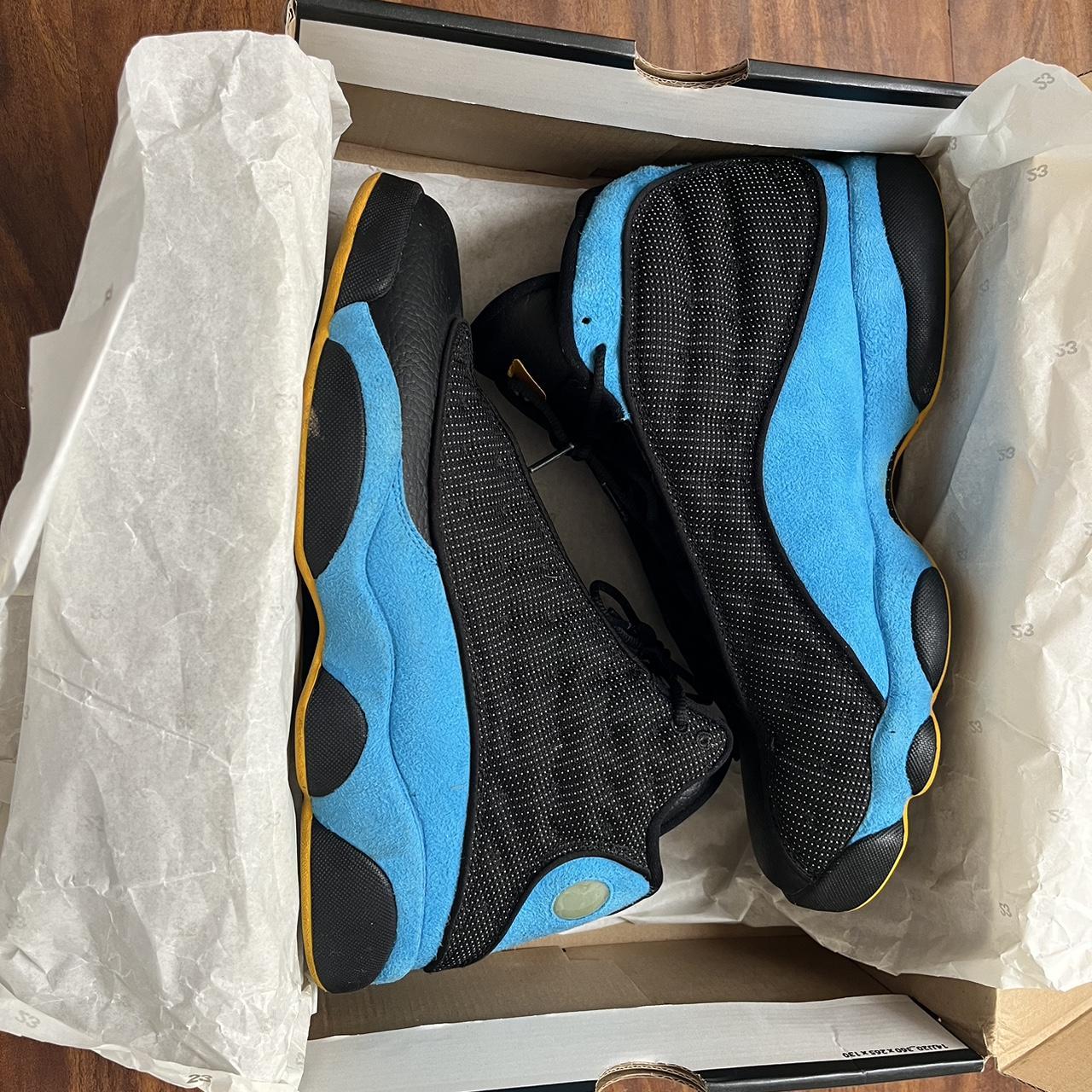 Jordan Men's Blue and Black Trainers | Depop